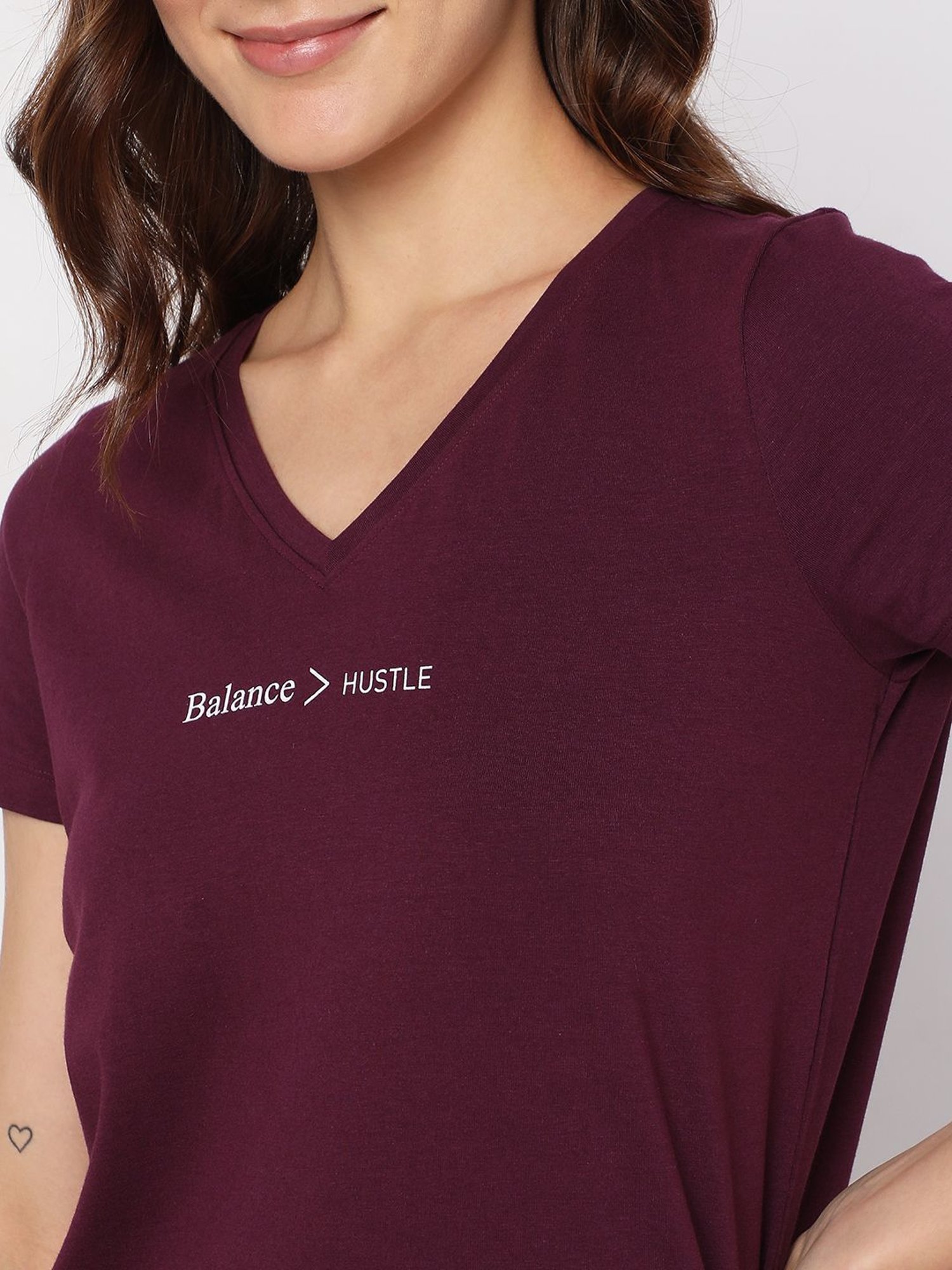 Vero Moda Intimates Wine Cotton Graphic Print T-Shirt With Shorts