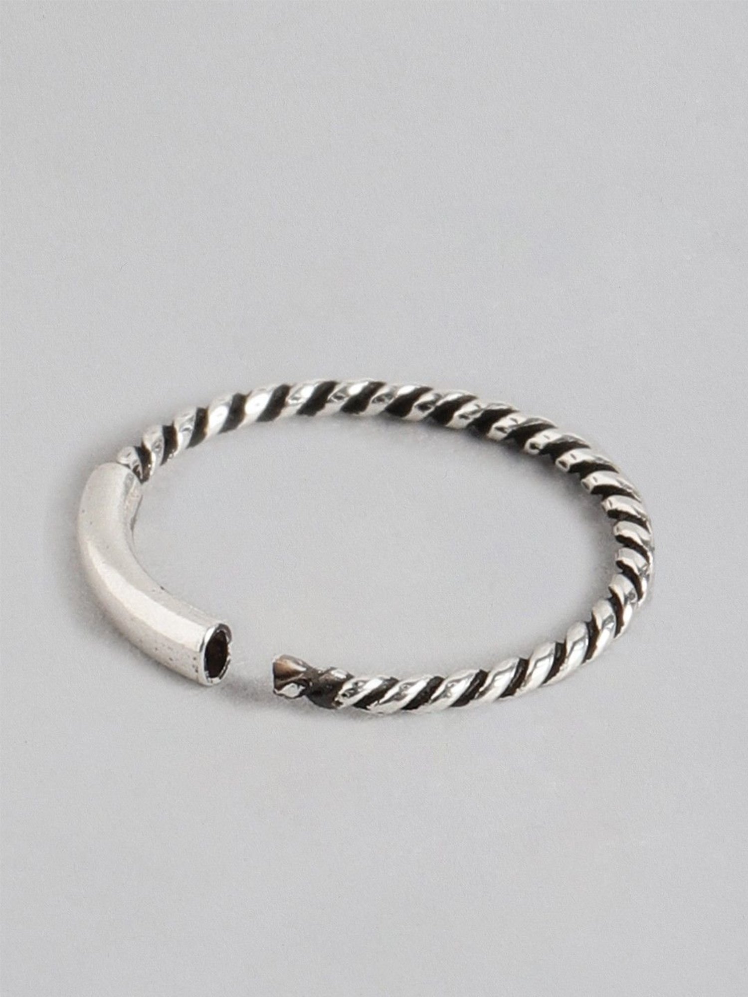 Zavya 92.5 Sterling Silver Floral Nosepin for Women