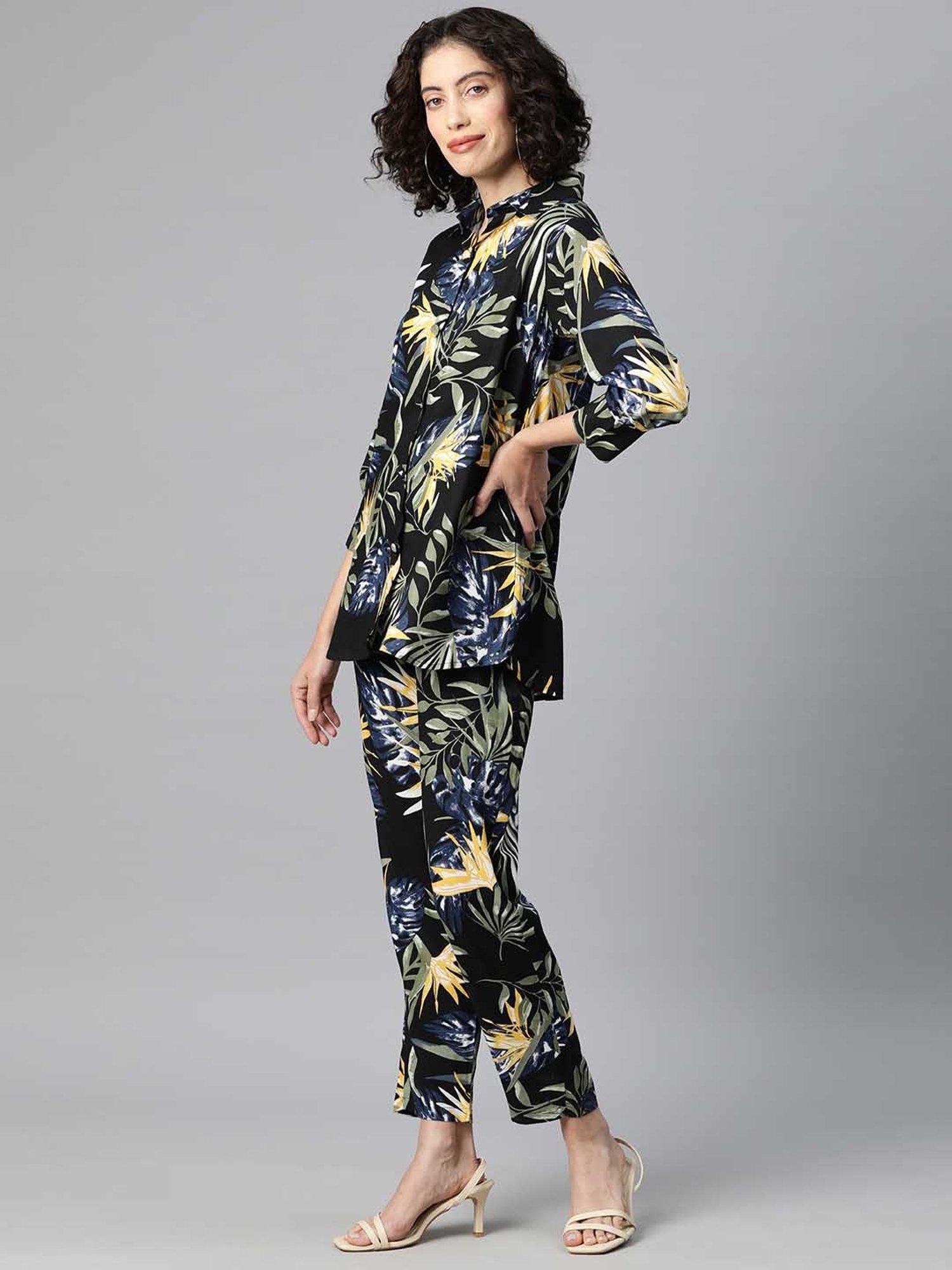 One Femme Black Print Shirt With Pants