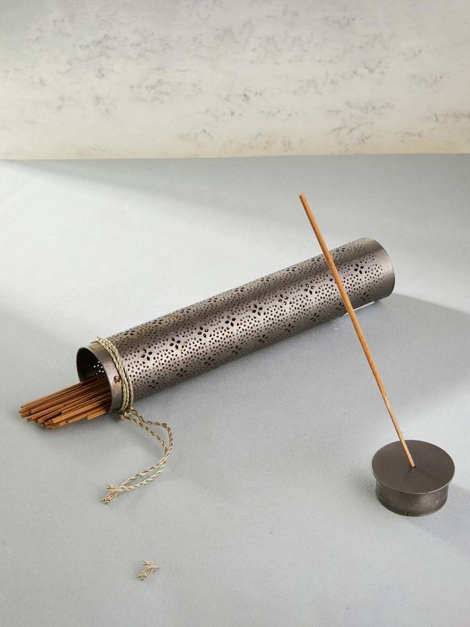 Fabindia Antique Silver Metal Akha Neroli Cutwork Incense Sticks with Holder