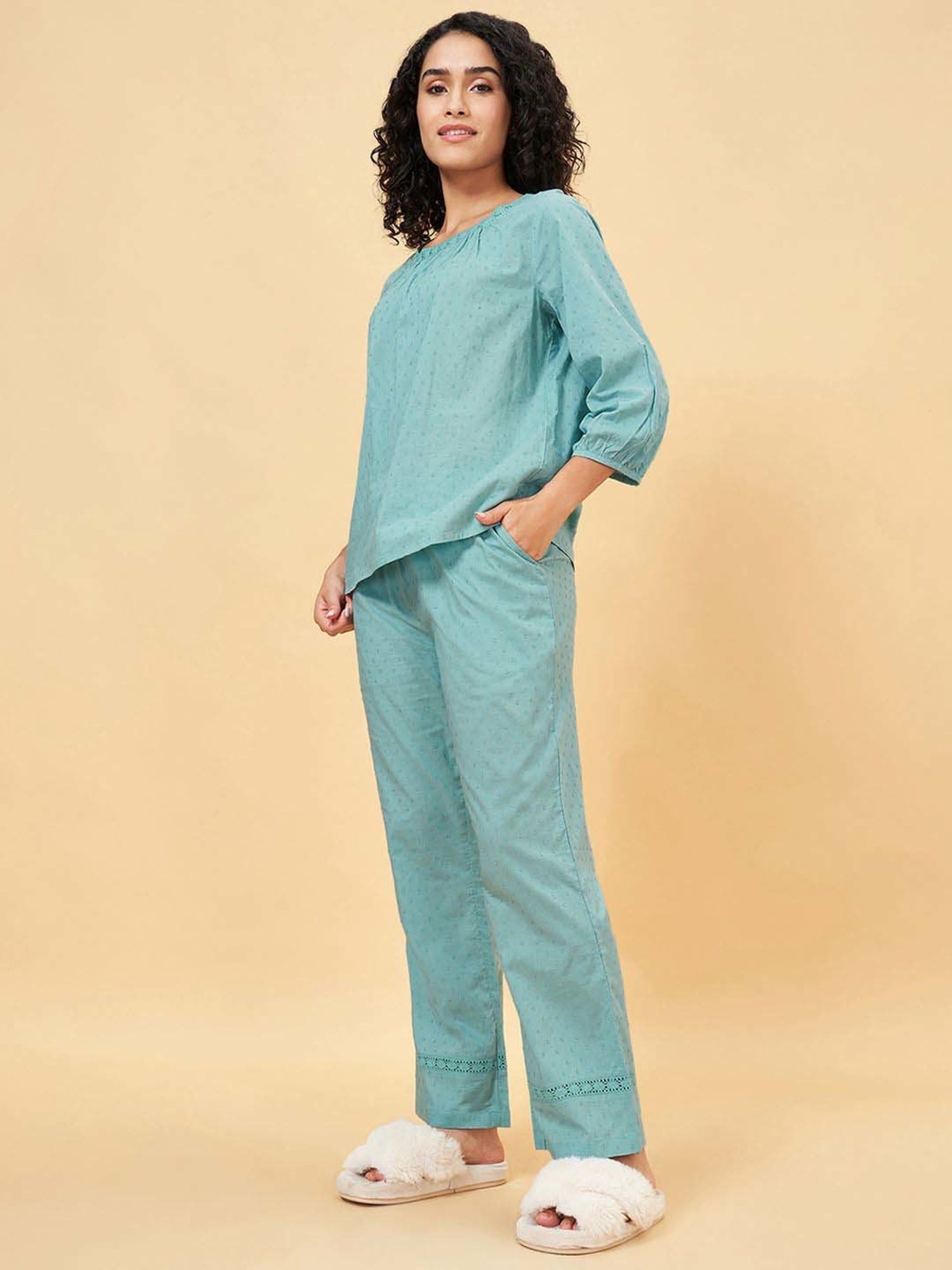 Dreamz by Pantaloons Stillwater Cotton Self Pattern Top Pyjamas Set