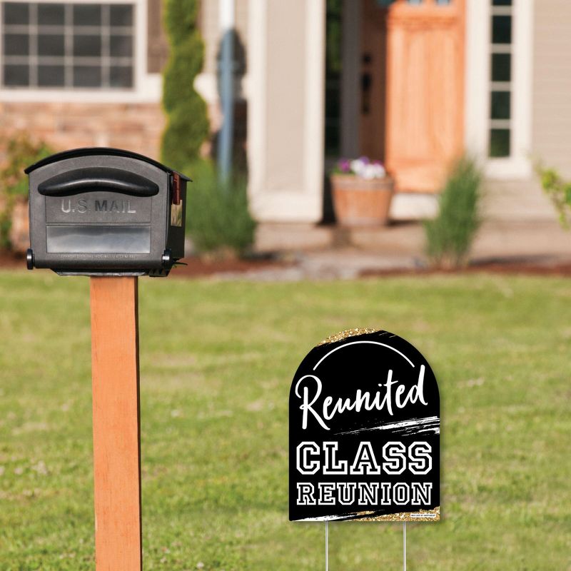 Big Dot of Happiness Reunited - Outdoor Lawn Sign - School Class Reunion Party Yard Sign - 1 Piece