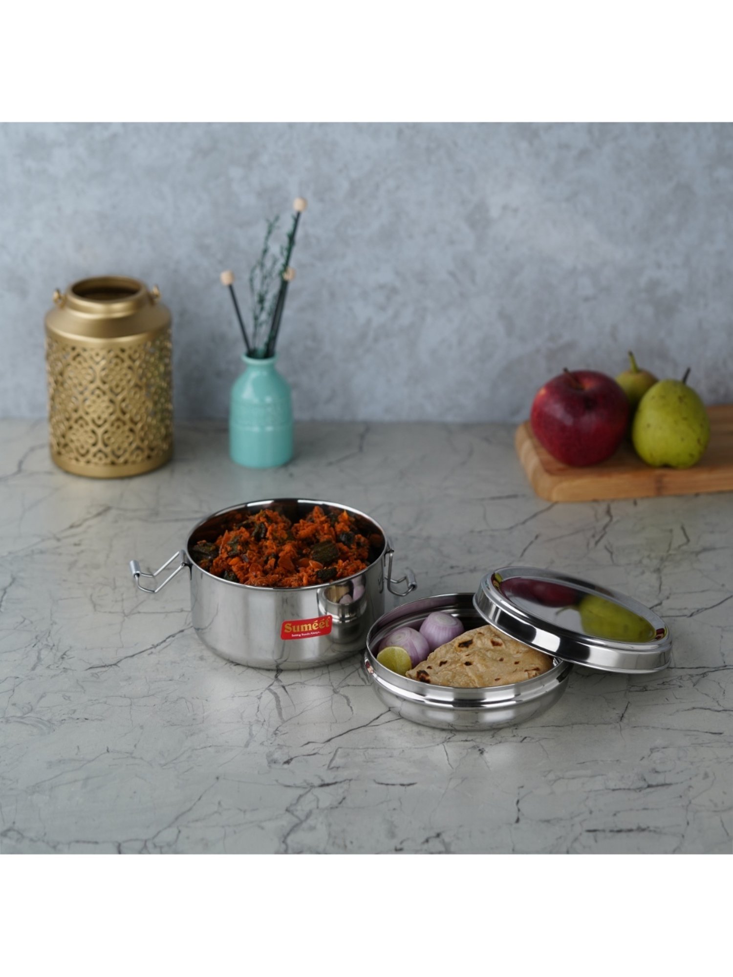 Sumeet S.S. Meal Pack Lunch Box/Tiffin with Steel Separator Plate & Locking Clip, 500ML, 13cm Dia,