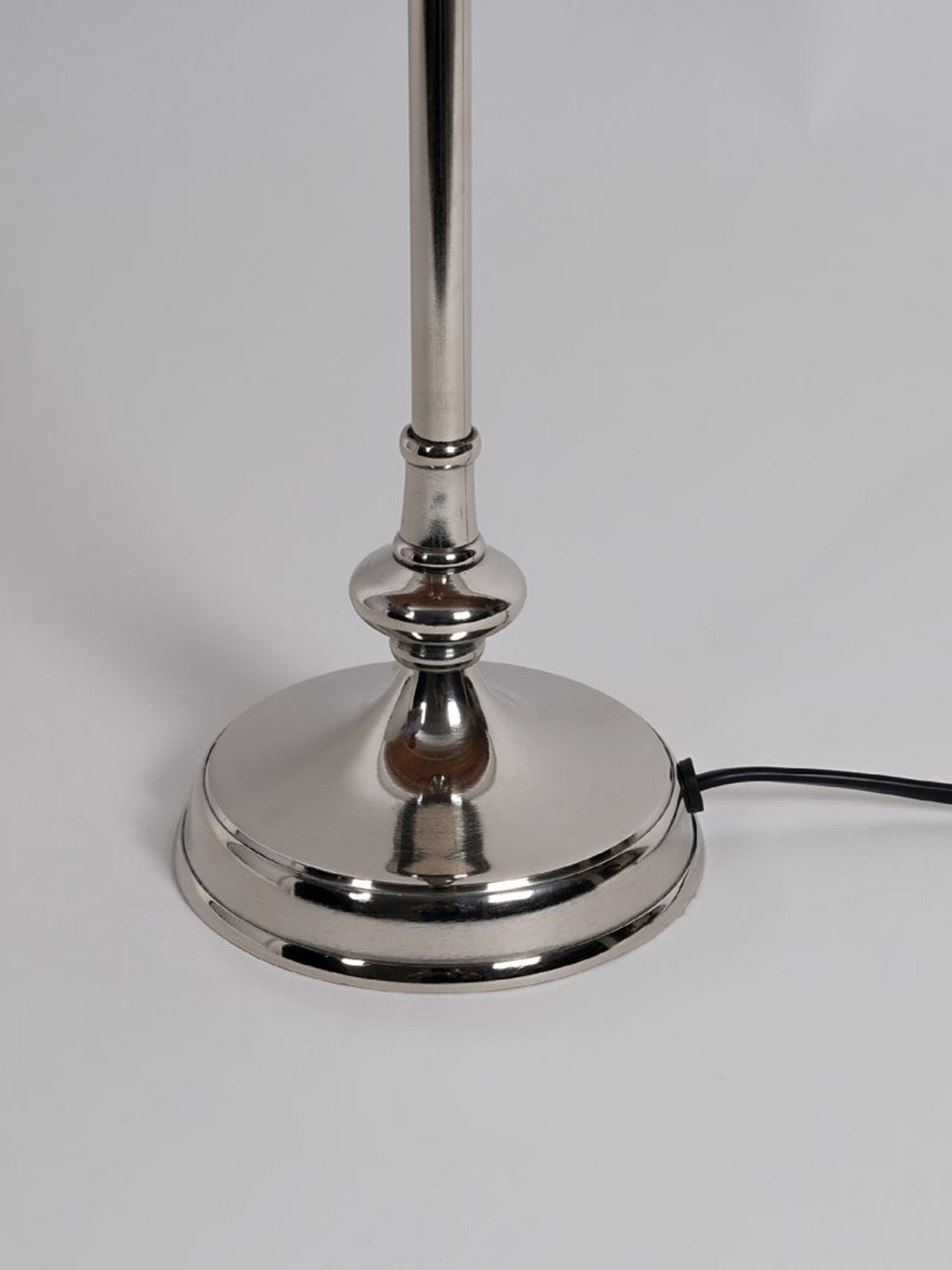 Kapoor Lamp Shades Chrome Metal Evelyn Chrome Cotton Shade Table Lamp