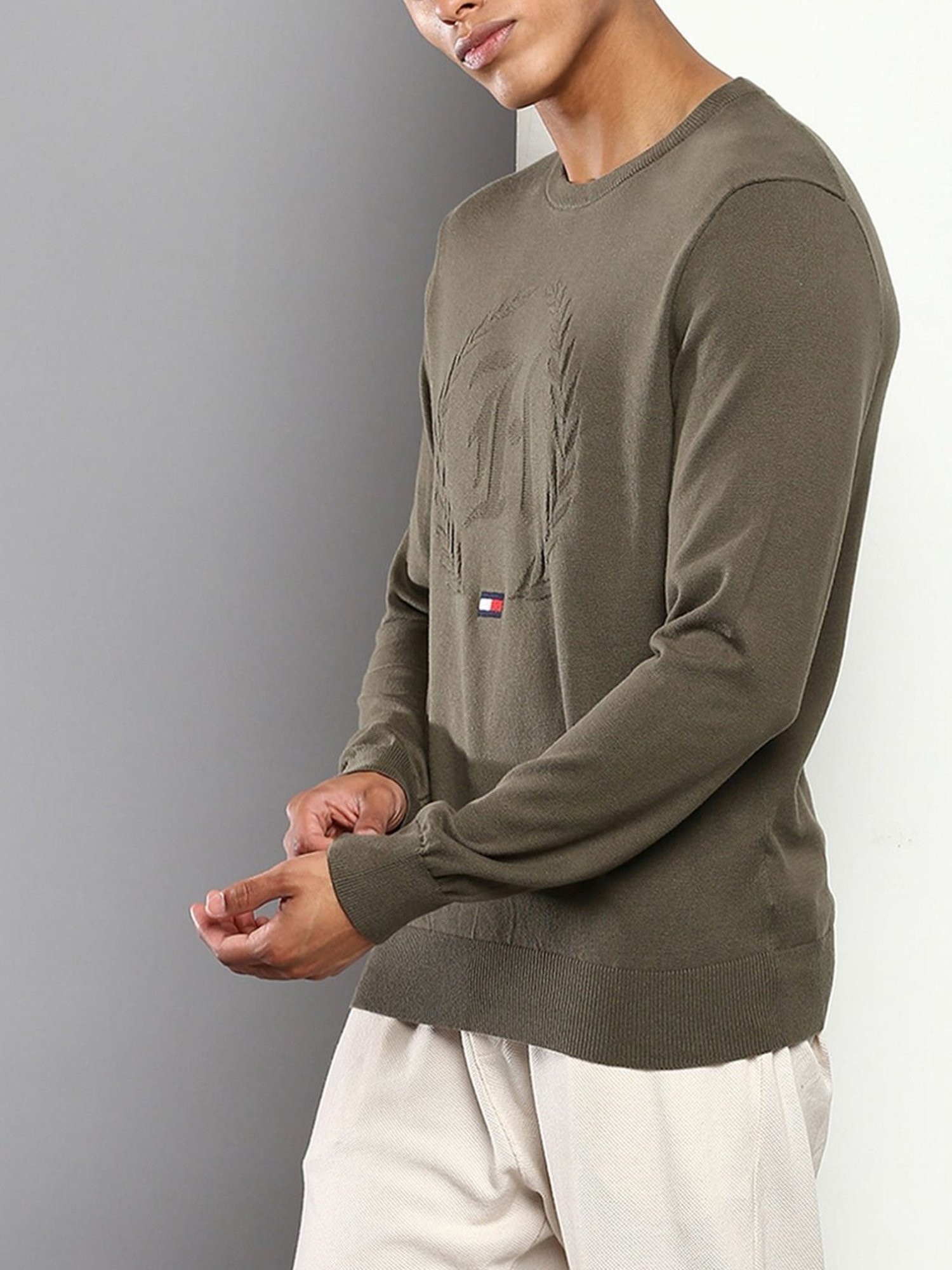 Tommy Hilfiger Army Green Cotton Regular Fit Logo Printed Sweaters