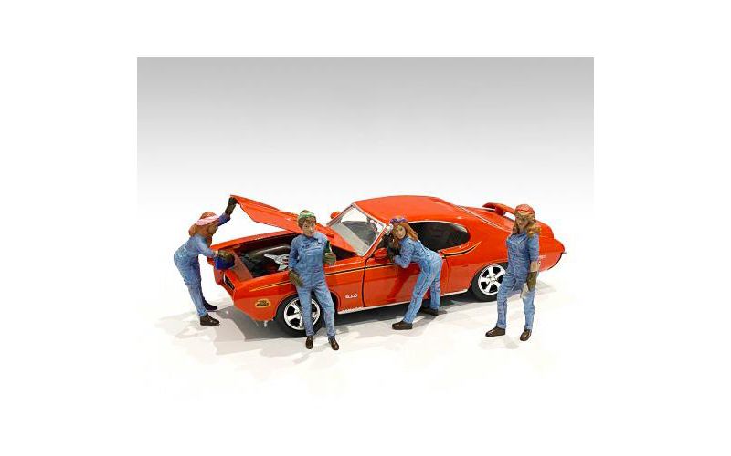 Retro Female Mechanics Figurines 4 piece Set for 1/24 Scale Models by American Diorama