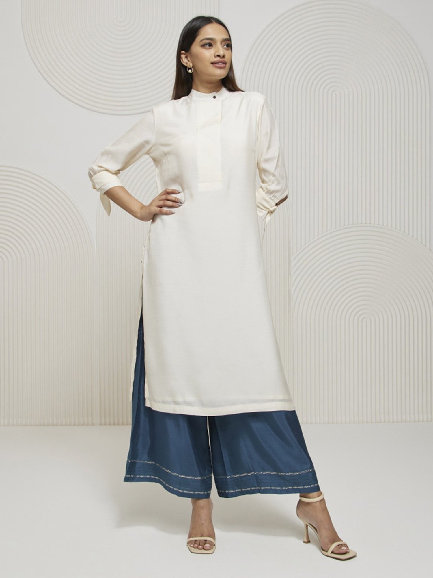 Artagai Snow White Kurta with Broad Placket and Tie Up Sleeves