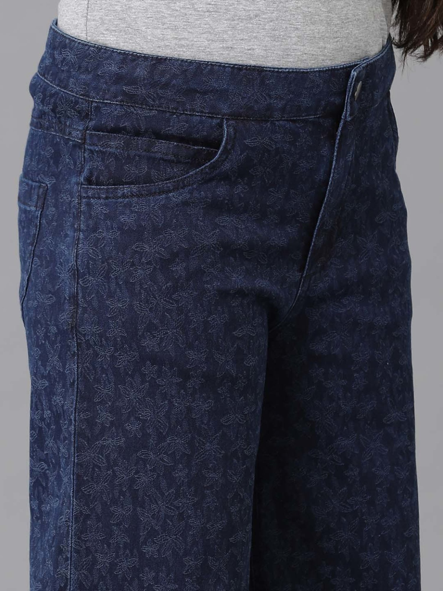 GJ baby Girls Blue Washed Jeans