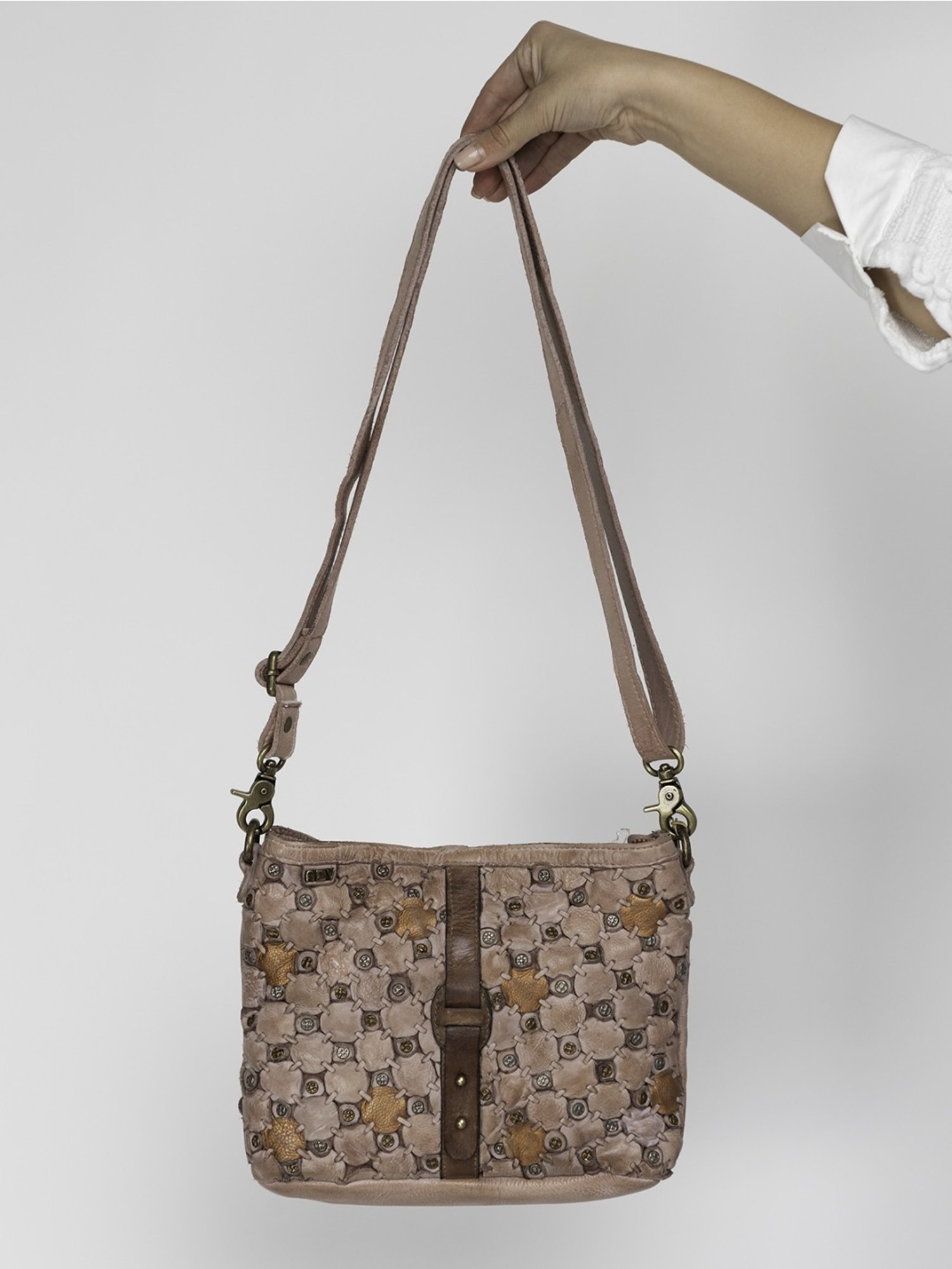 Art N Vintage Bettina Blush Pink Leather Textured Medium Sling Handbag