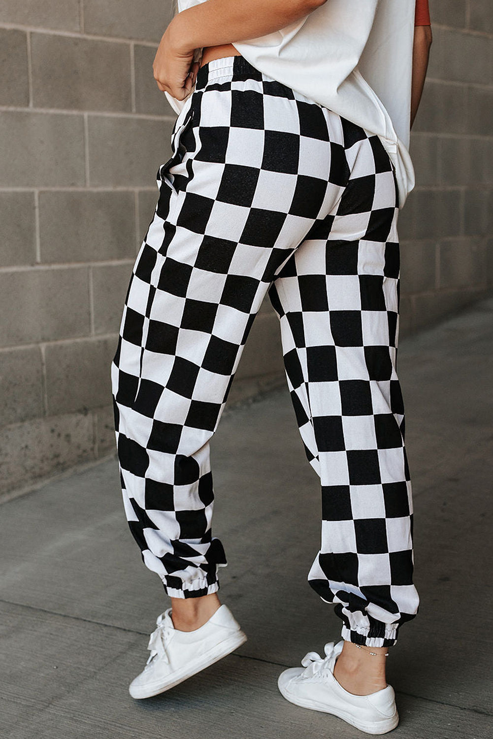 Black Checkerboard Elastic Waist Pocketed Joggers