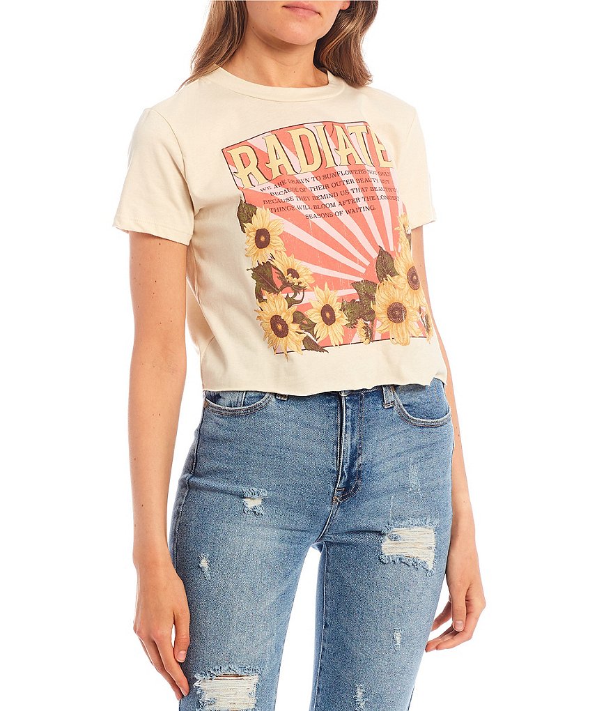 Originality Radiate Love Sunflower Boxy Graphic Tee