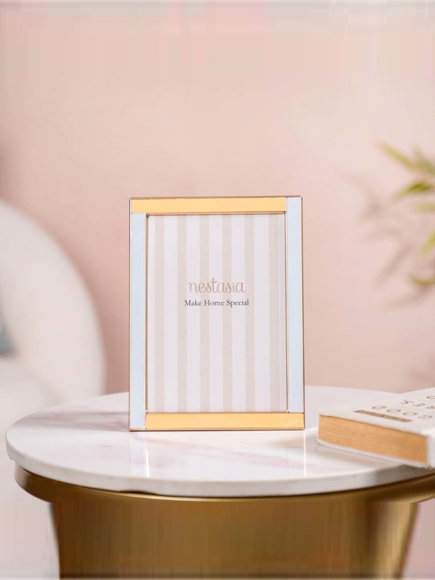 Nestasia Dual-Toned Yellow & Light Blue Border Photo Frame