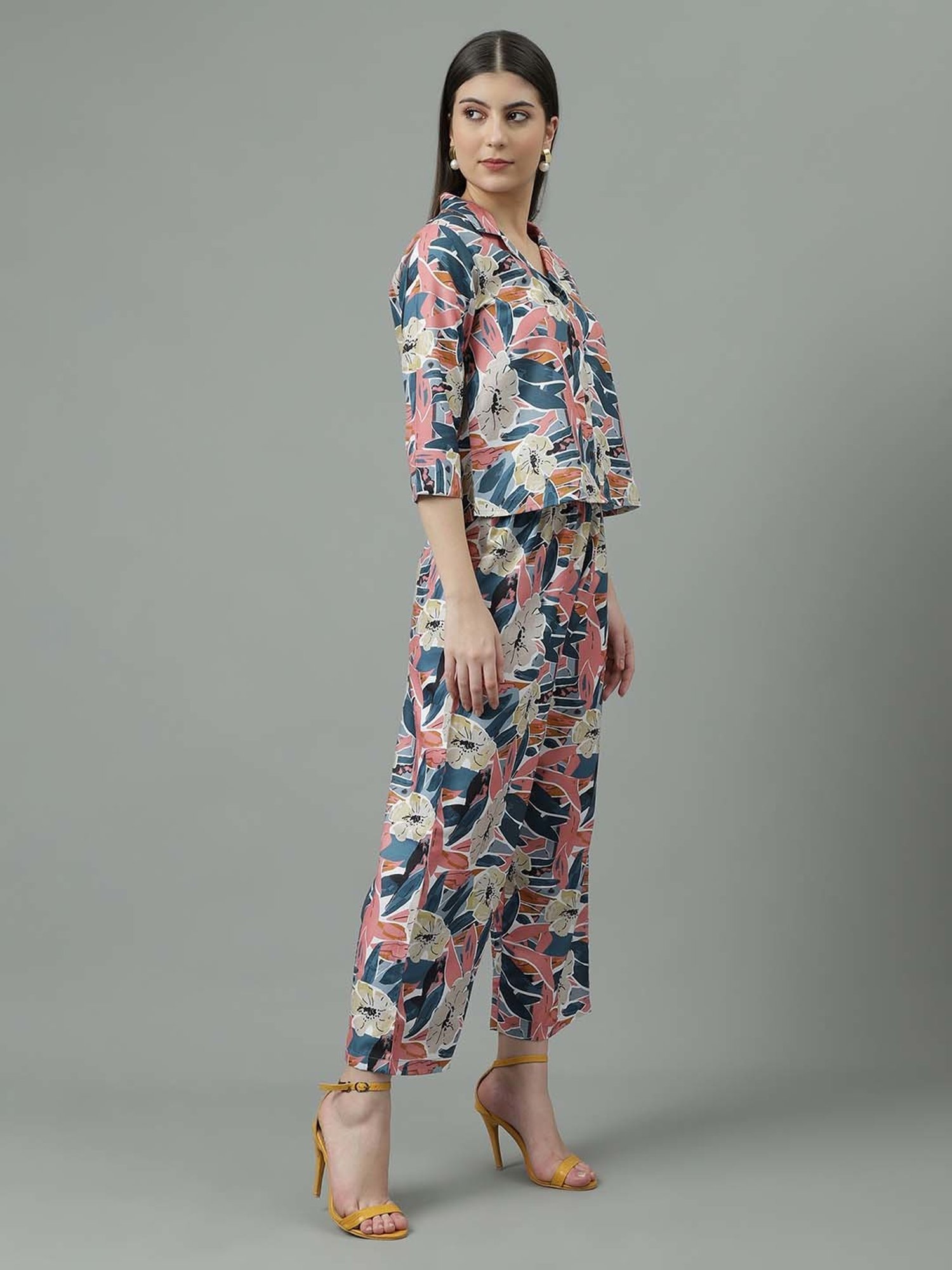 Sringam Multicolored Cotton Printed Shirt Pant Set