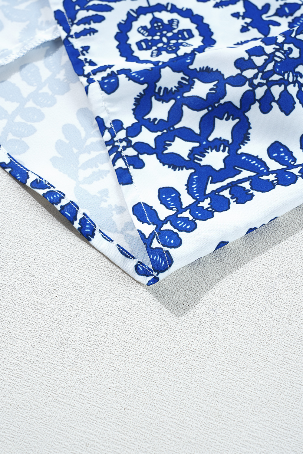 White Spotted Print Tie Neck Color Block Halter Sleeveless Shirt