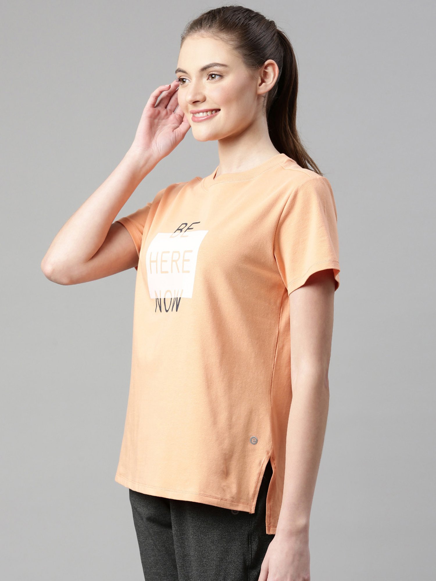 Enamor Peach Cotton Graphic Print Sports T-Shirt