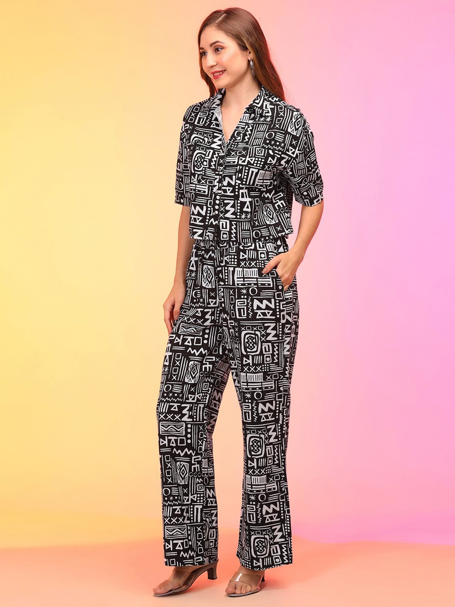 Globus Black & White Graphic Print Co-Ord Set