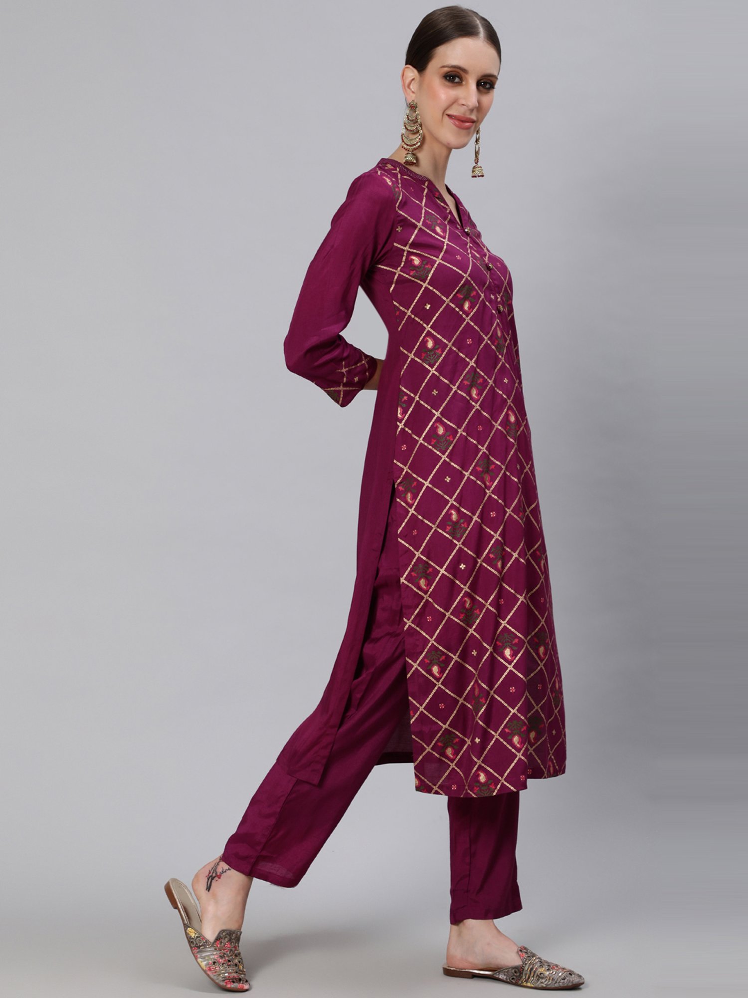 Ishin Purple Printed Kurta Pant Set With Dupatta