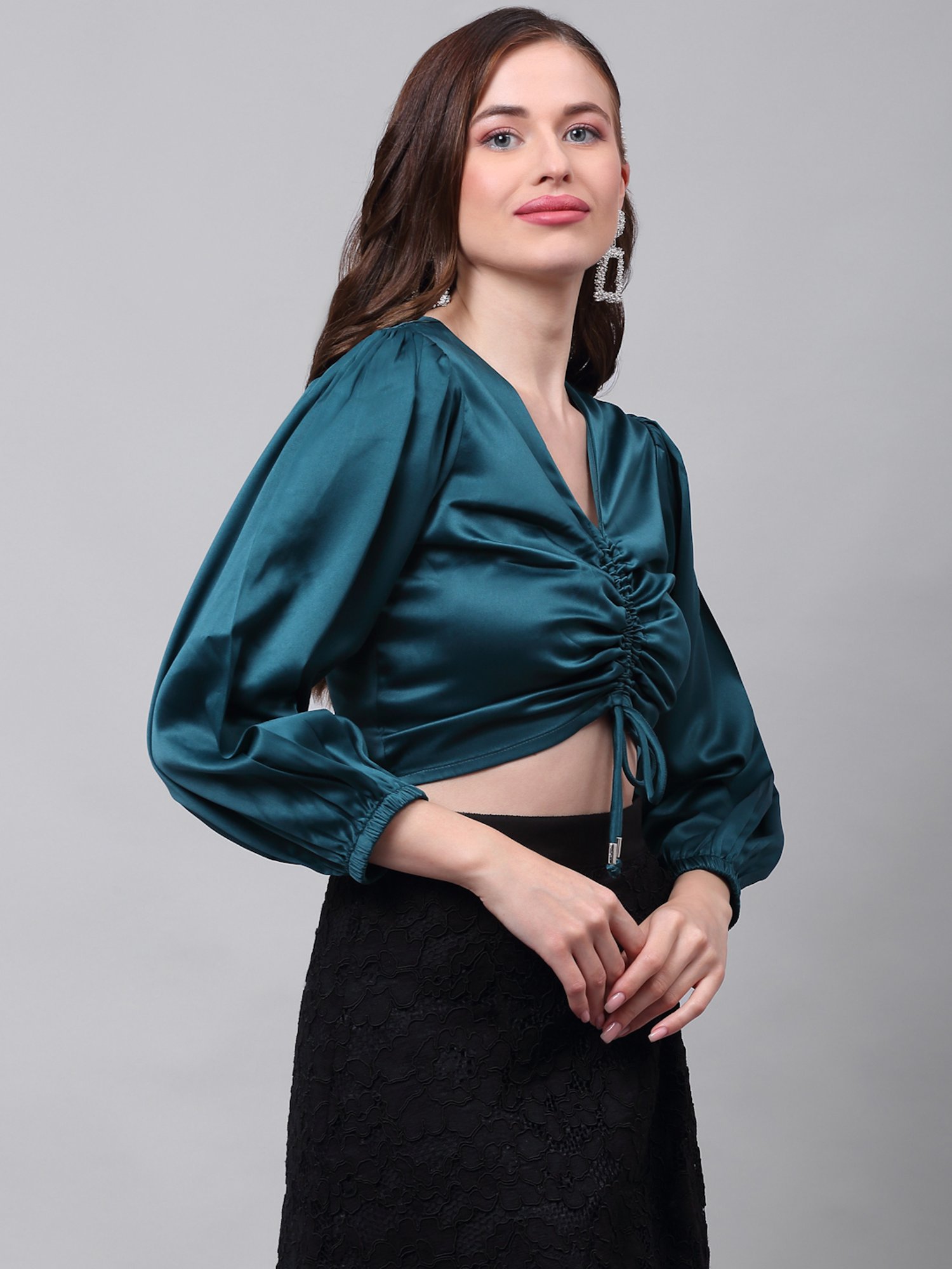 NEUDIS Teal V Neck Crop Top