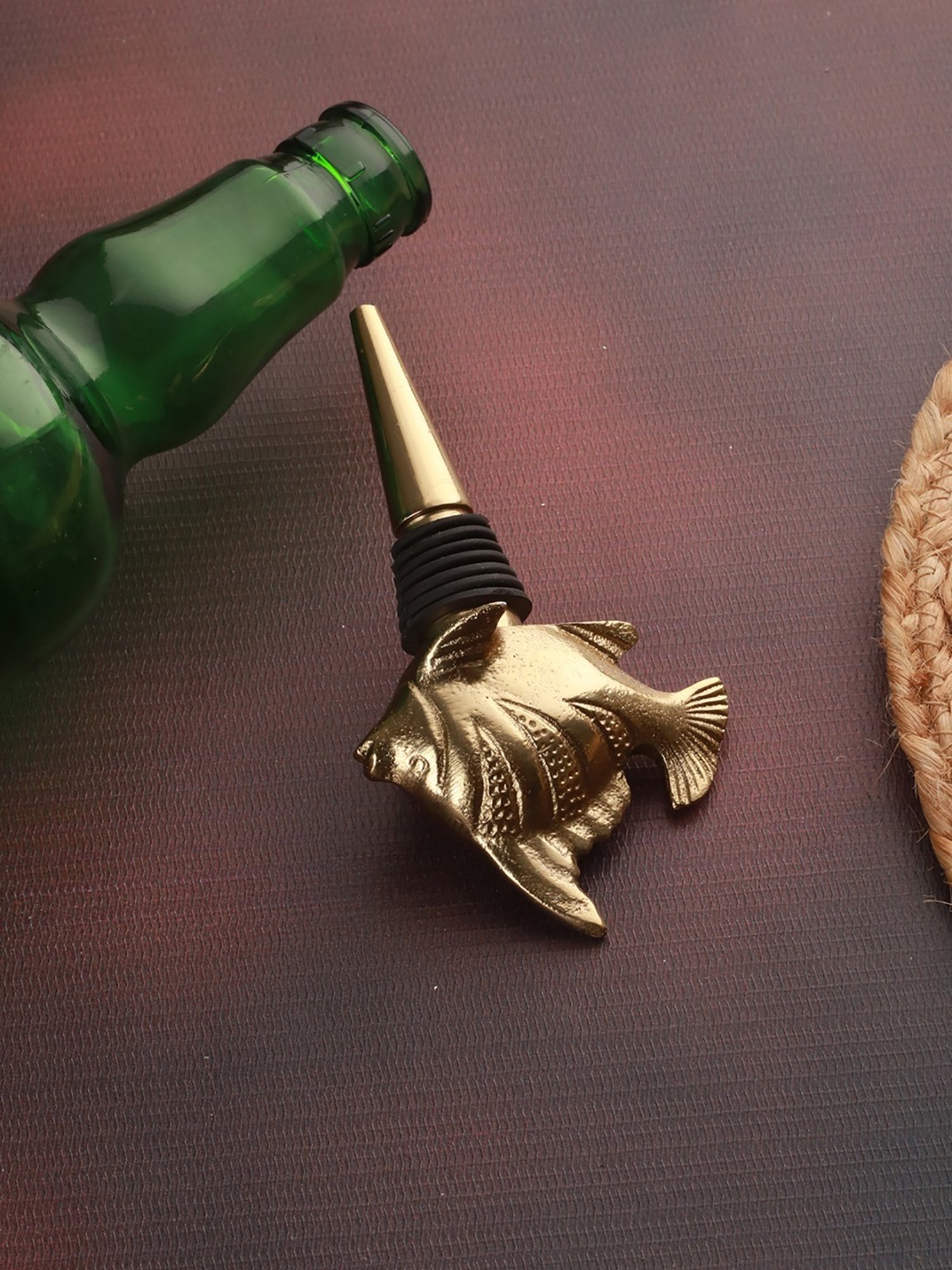 Trovea's Horse & Fish Design Golden Bottle Stopper
