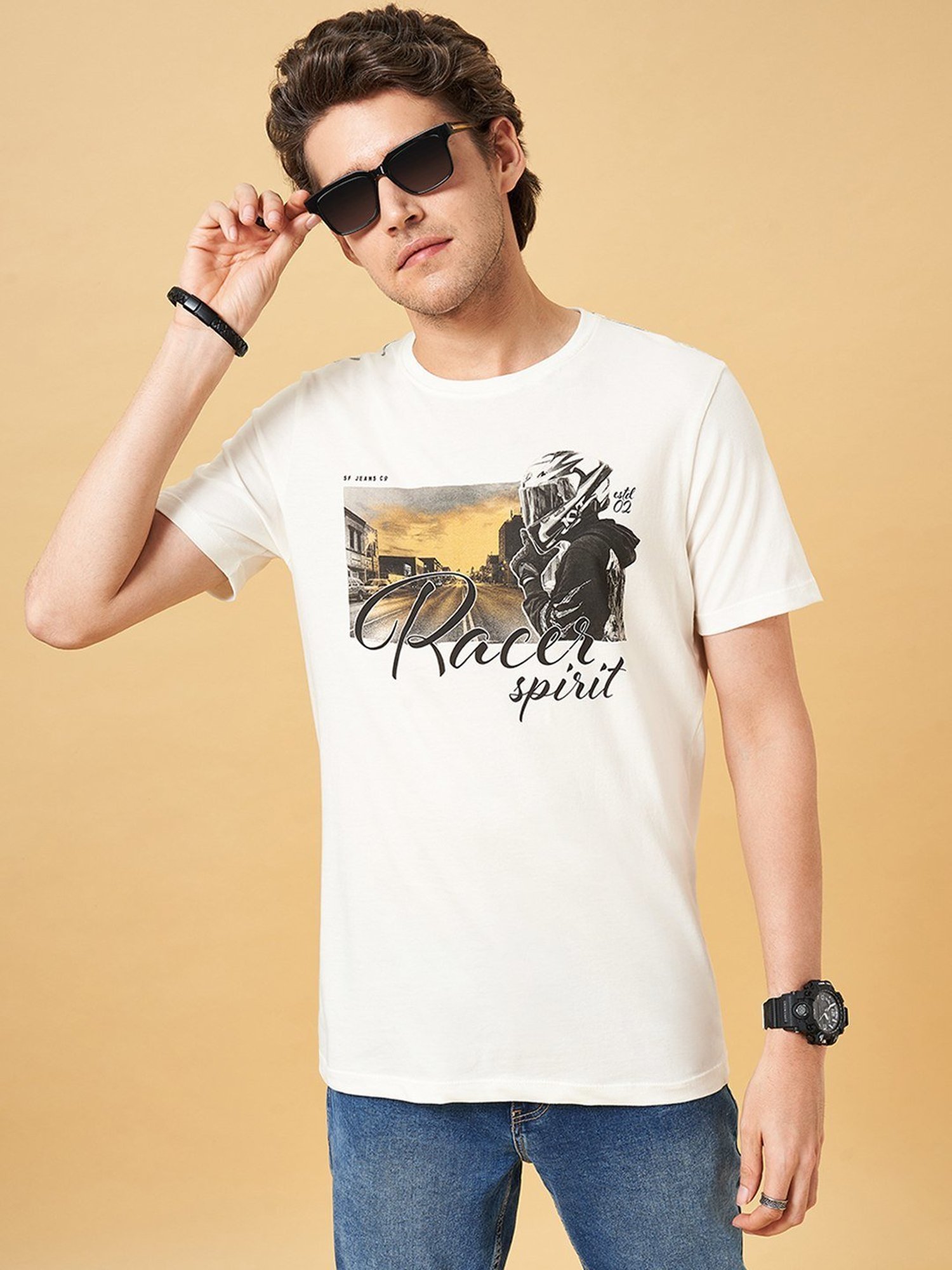 Sf Jeans By Pantaloons Beige Slim Fit Printed T-Shirt
