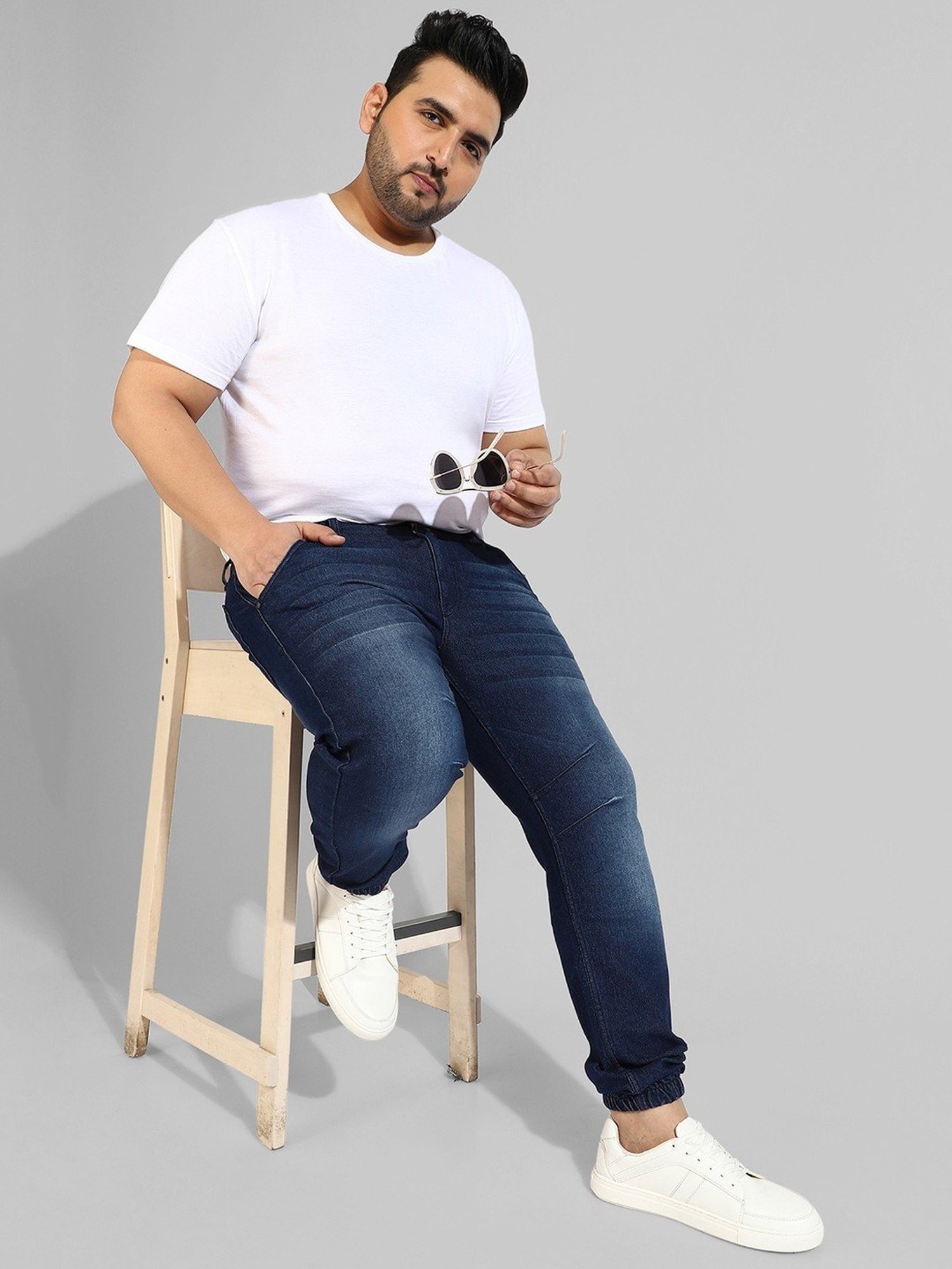 Instafab Plus Blue Regular fit Plus Size Jogger Jeans