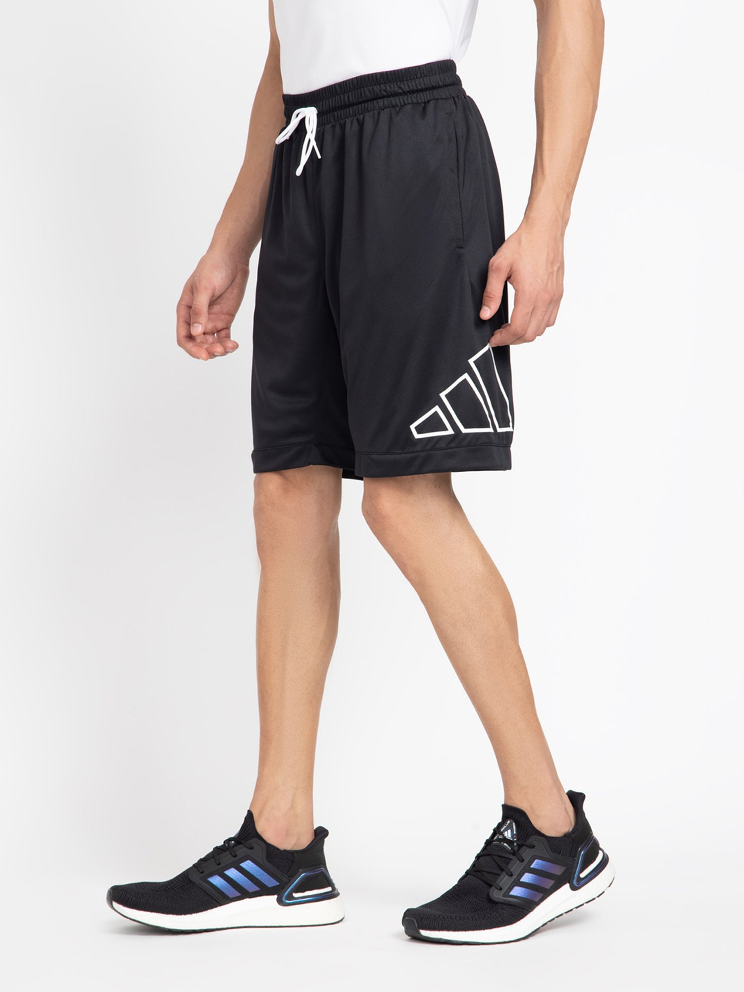 Reebok Black Regular Fit Sports Shorts