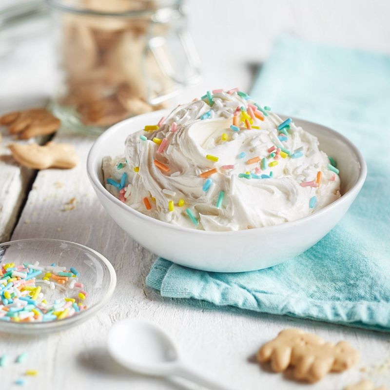 Pillsbury Funfetti Vanilla Flavored Frosting - 15.6oz