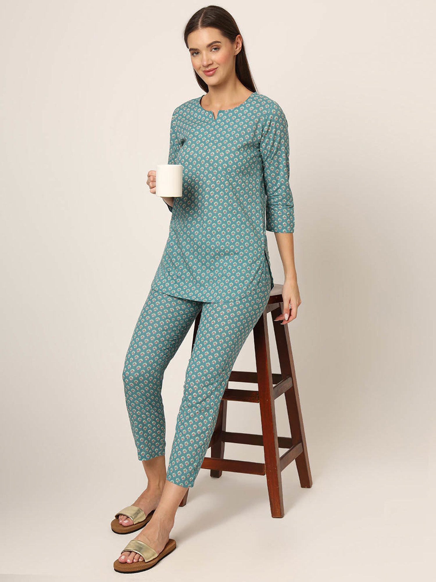 Divena Green Printed Top With Pyjamas