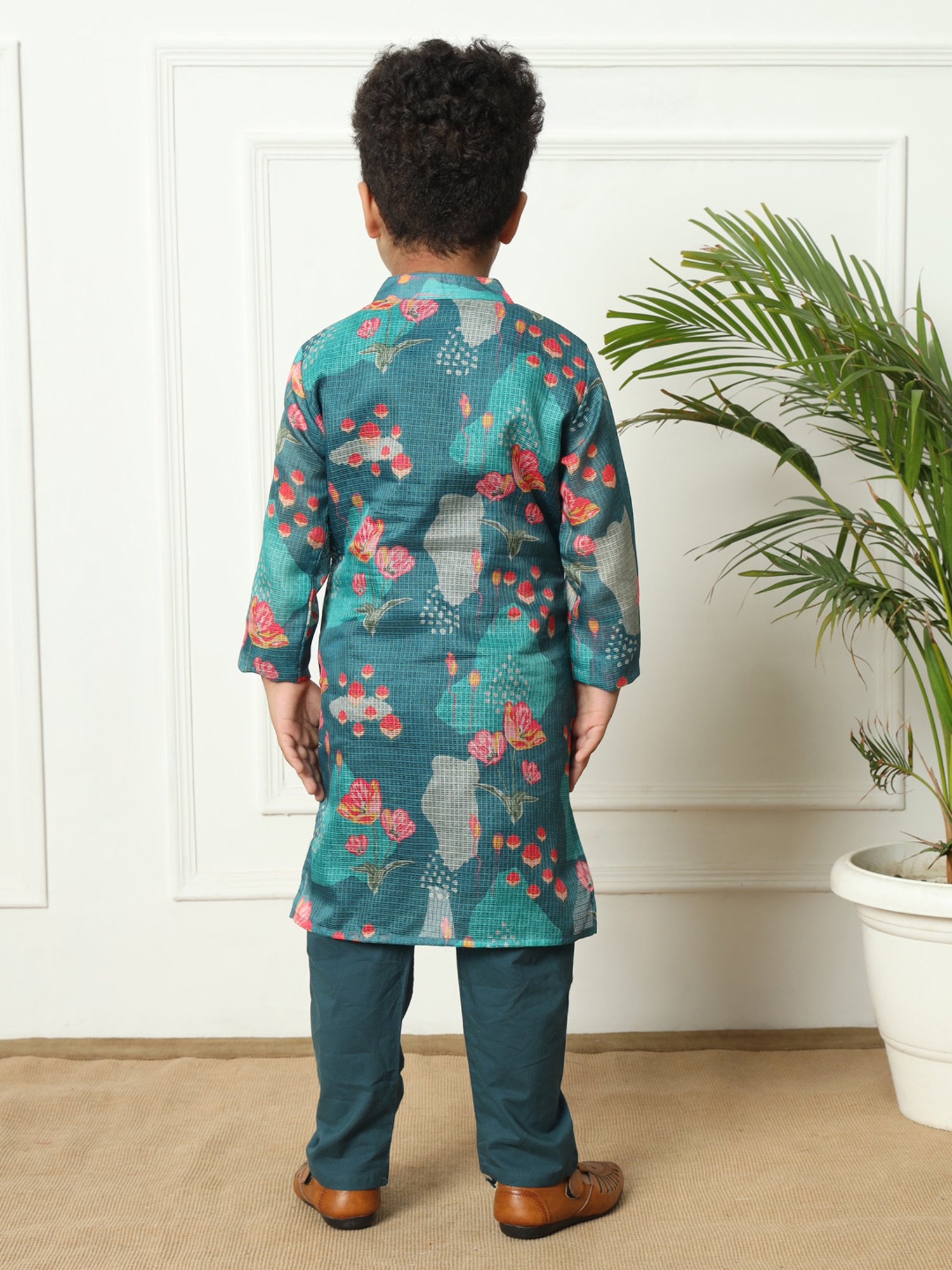 READIPRINT FASHIONS Kids Teal Printed Full Sleeves Kurta with Pyjamas