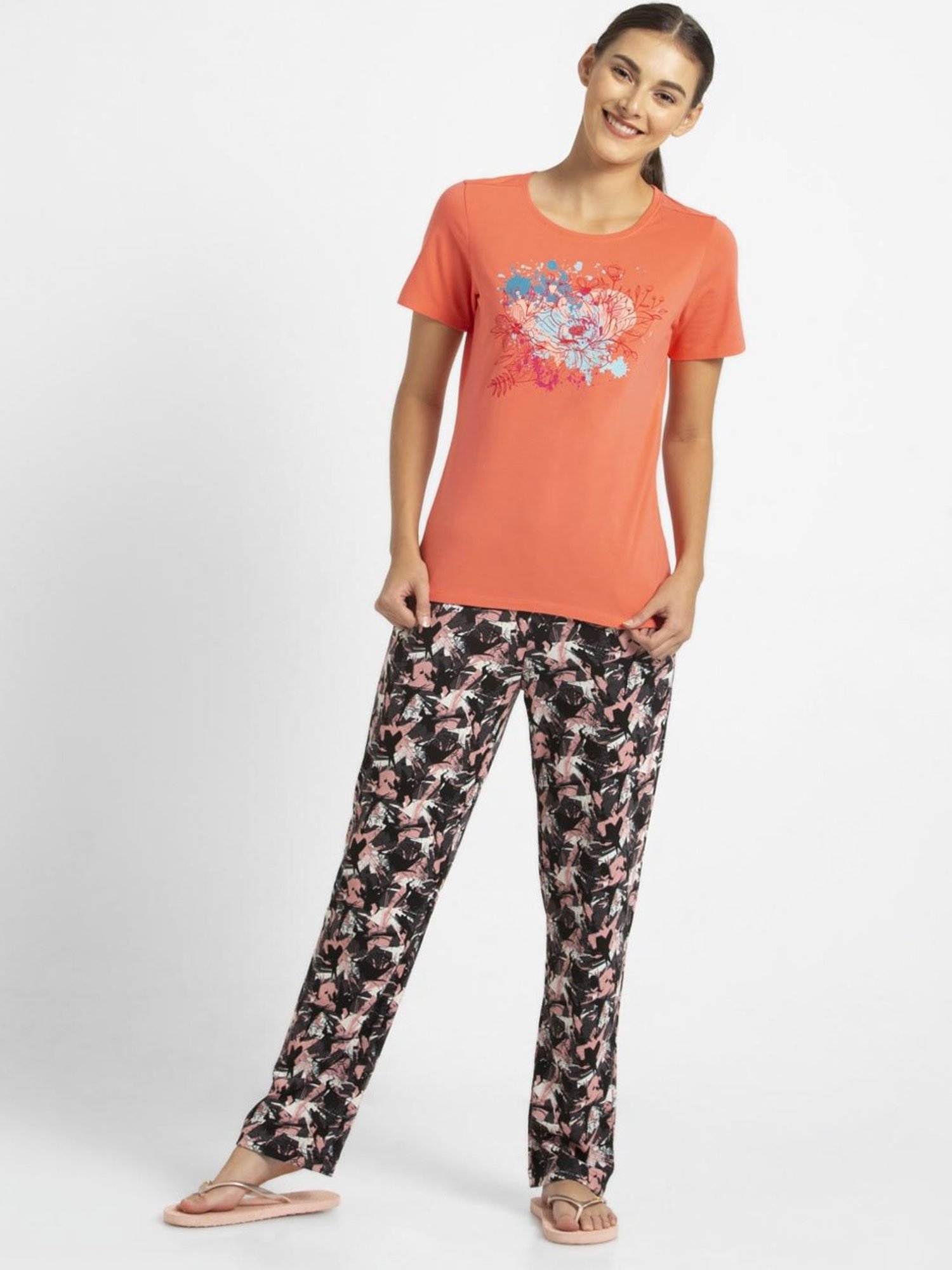 Jockey 1361 Women's Super Combed Cotton Regular Fit Printed Half Sleeve T-Shirt (Prints May Vary)