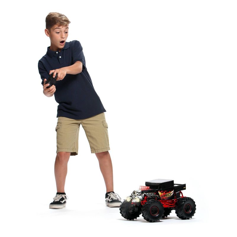 New Bright  Hot Wheels R/C  Monster Truck - 1:10  Scale - 9.6 Volt  - Bone Shaker