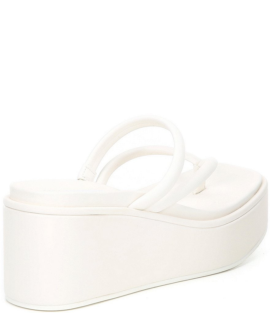 Chelsea & Violet Benni Color-Changing Flatform Wedge Thongs