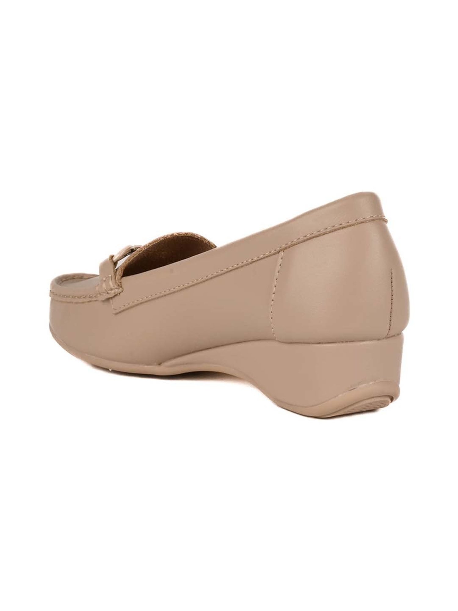 Ronnie Grey Women's Cream Casual Loafers