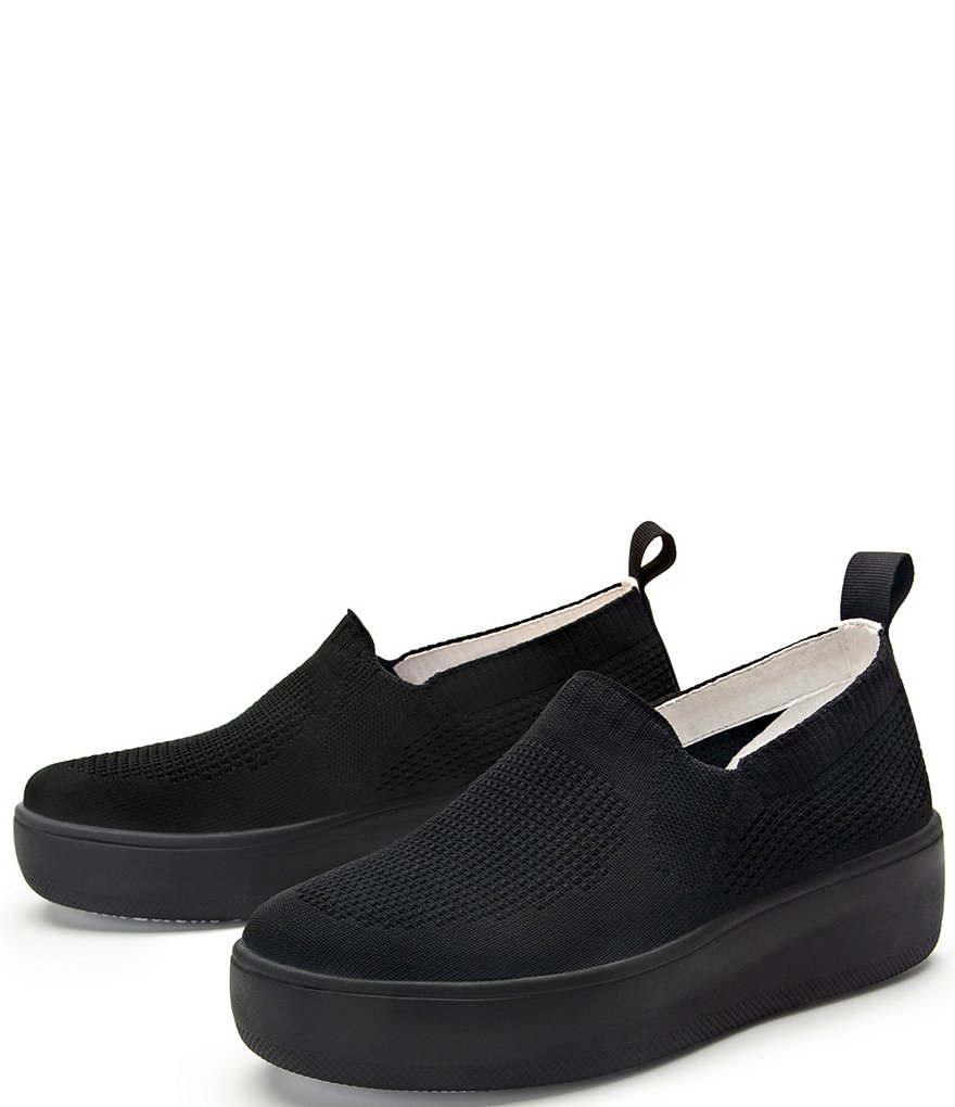 TRAQ by Alegria Qaravan Flatform Slip Ons