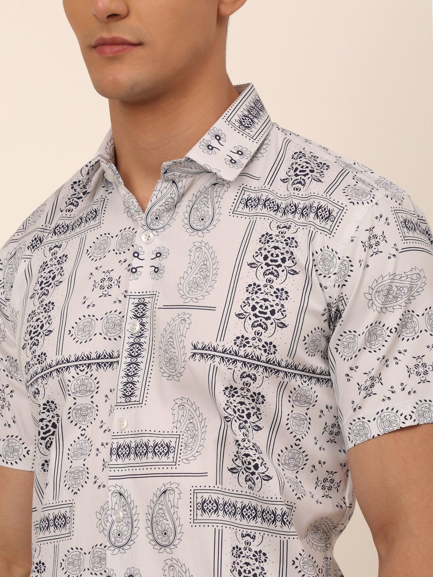 Jainish White Cotton Regular Fit Printed Shirt