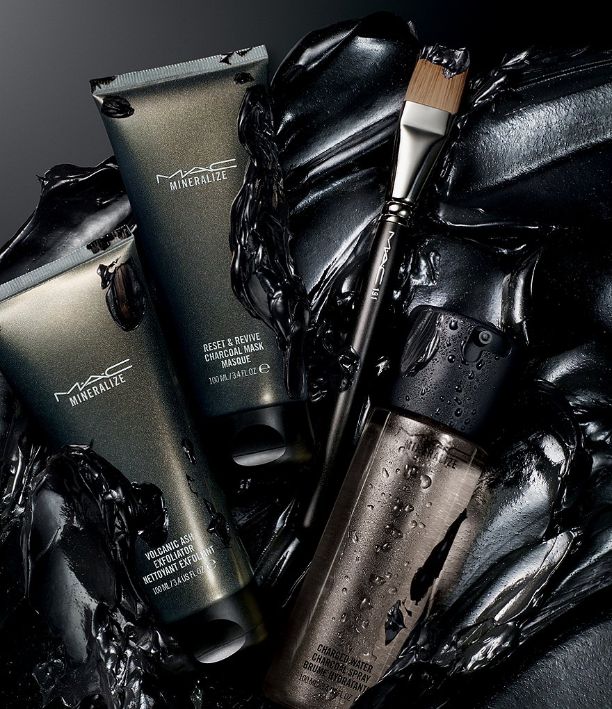 MAC Mineralize Reset & Revive Charcoal Face Mask Treatment