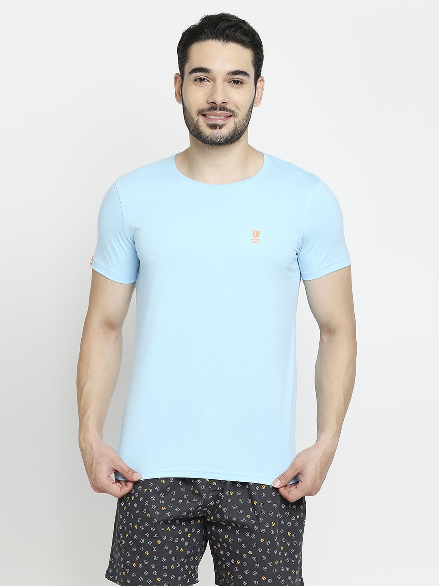 UnderJeans by Spykar Black & Blue Regular Fit T-Shirt