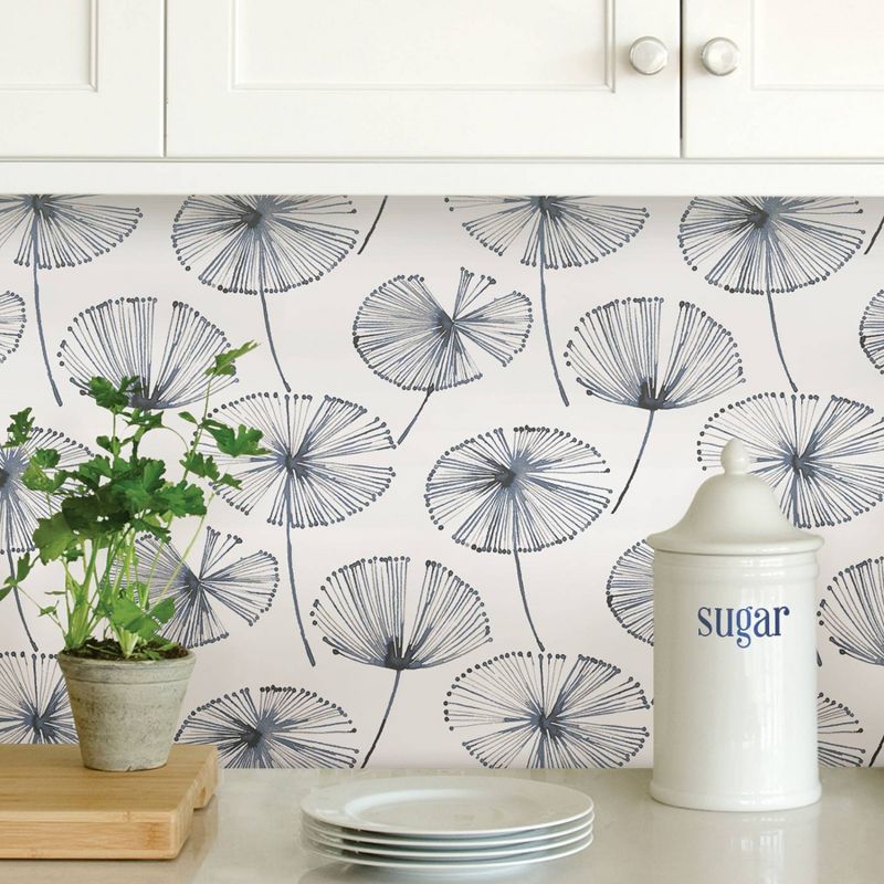 NuWallpaper 28.2' Aya Peel & Stick Wallpaper Cream