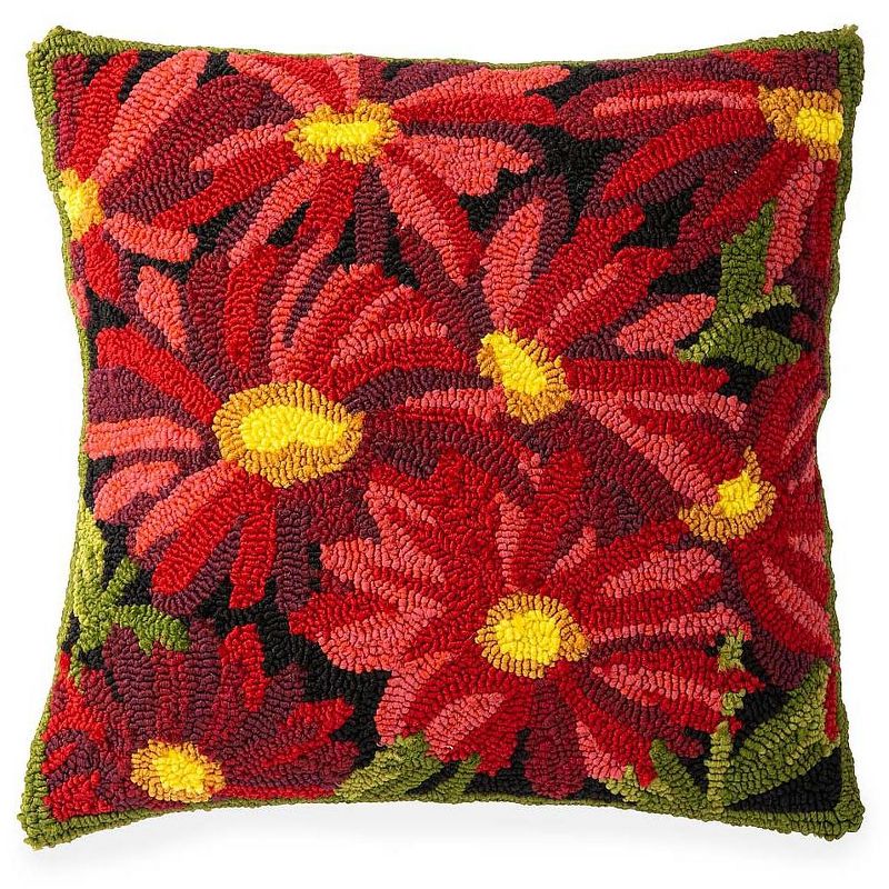 Indoor/Outdoor Chrysanthemum Hooked Throw Pillow