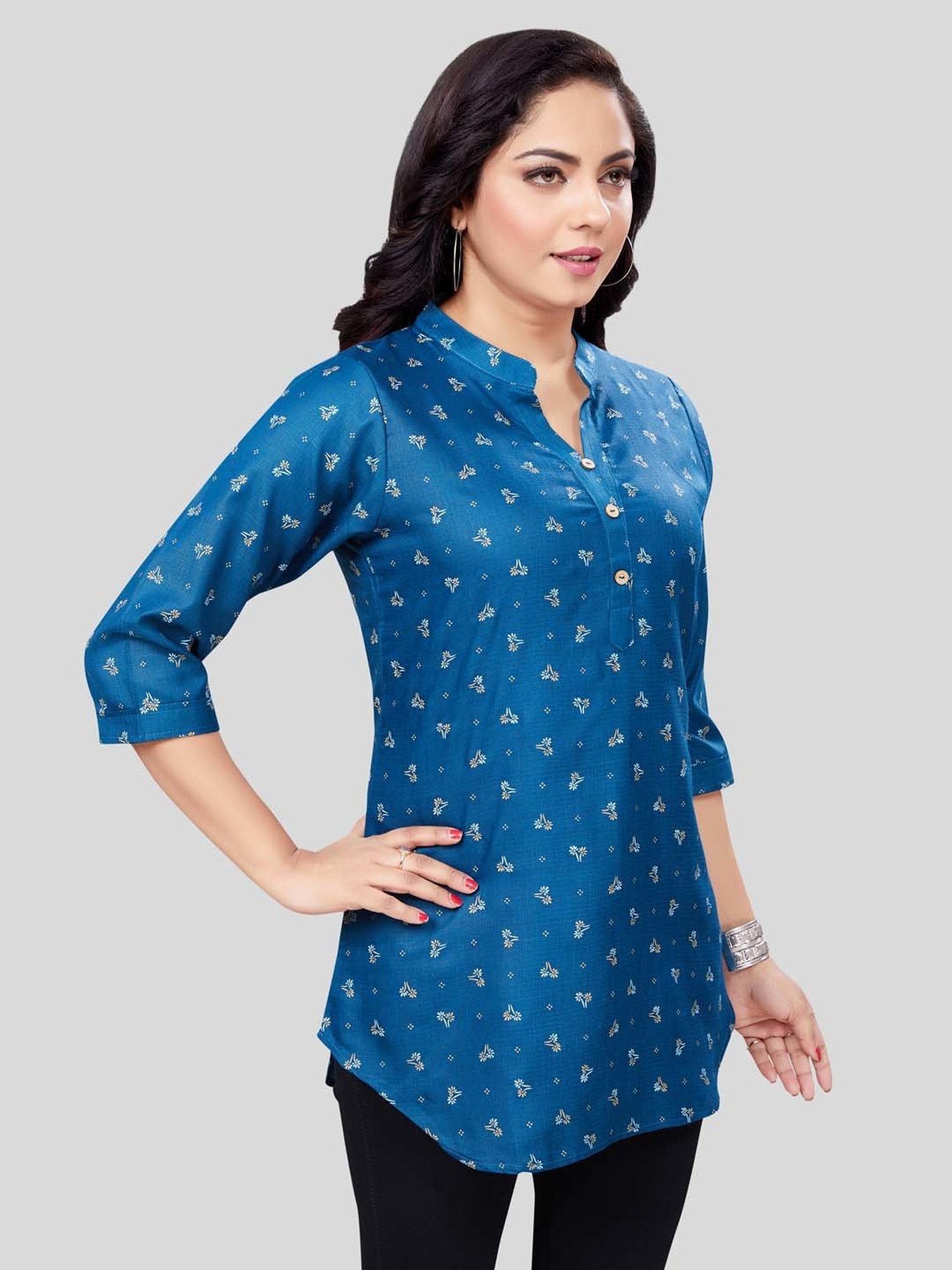 Saree Swarg Blue Printed A Line Kurti