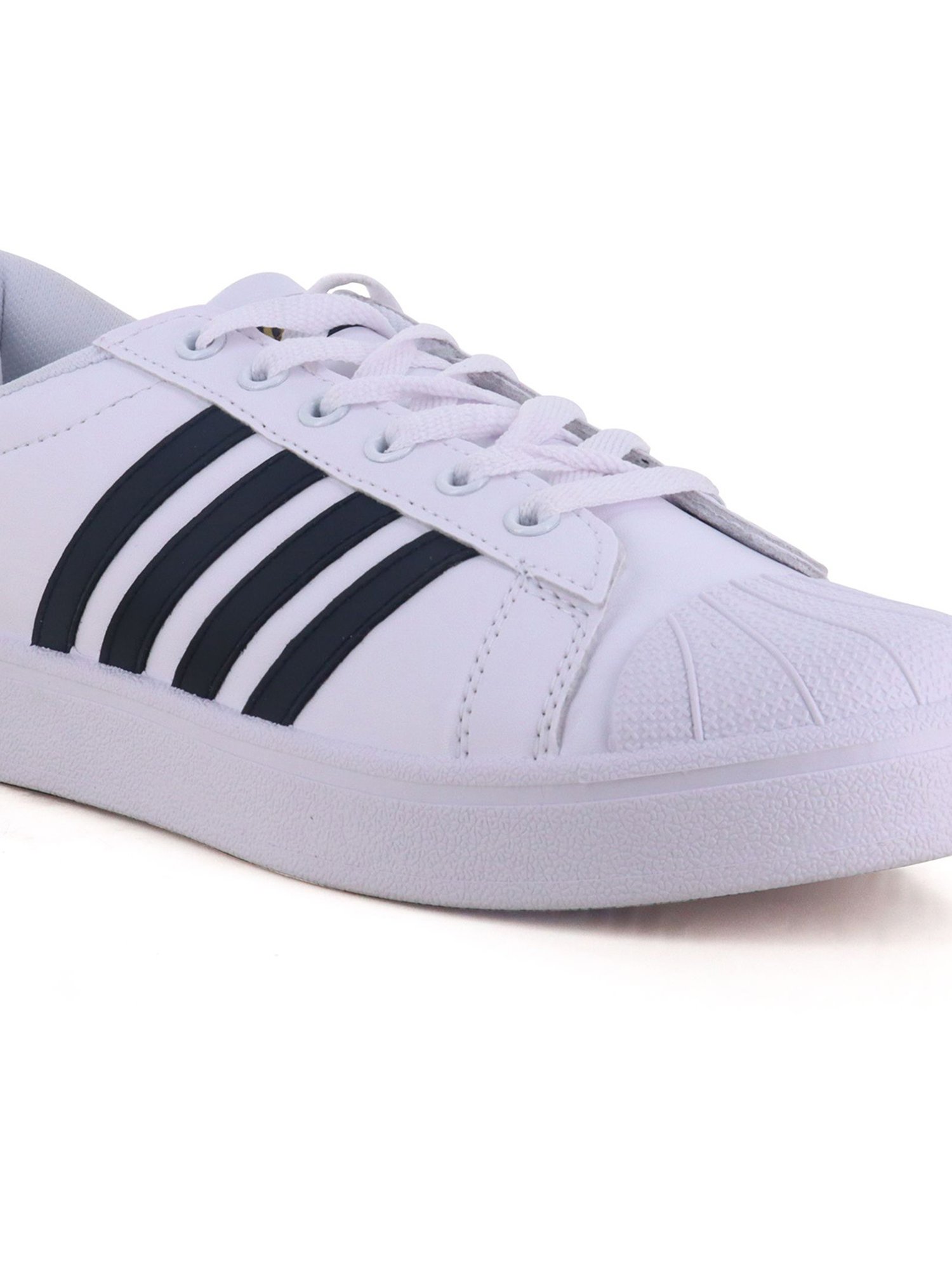Sparx Men's White Casual Sneakers