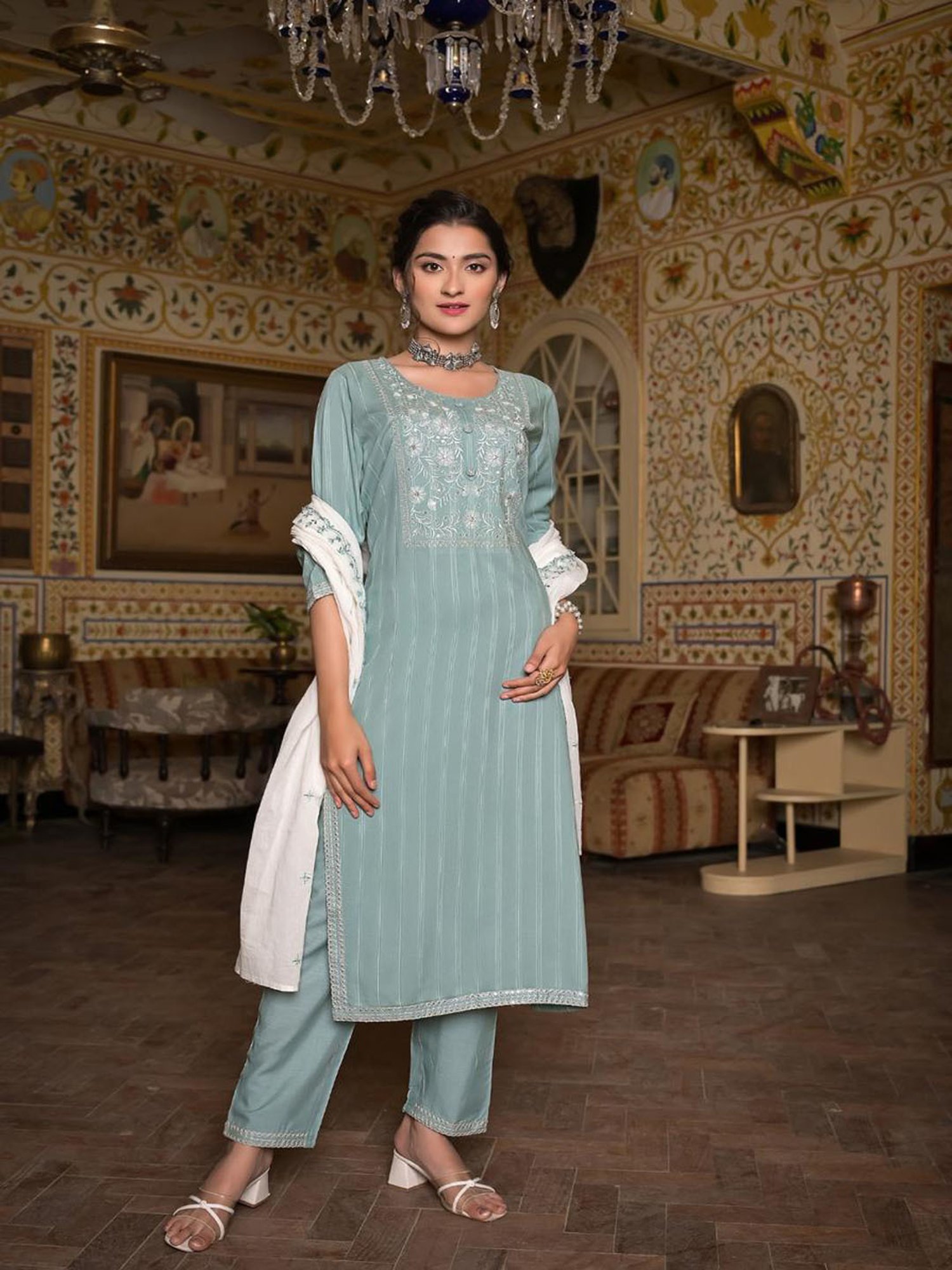 Autumnlane Gunjan Cloud Work Cotton Suit Set