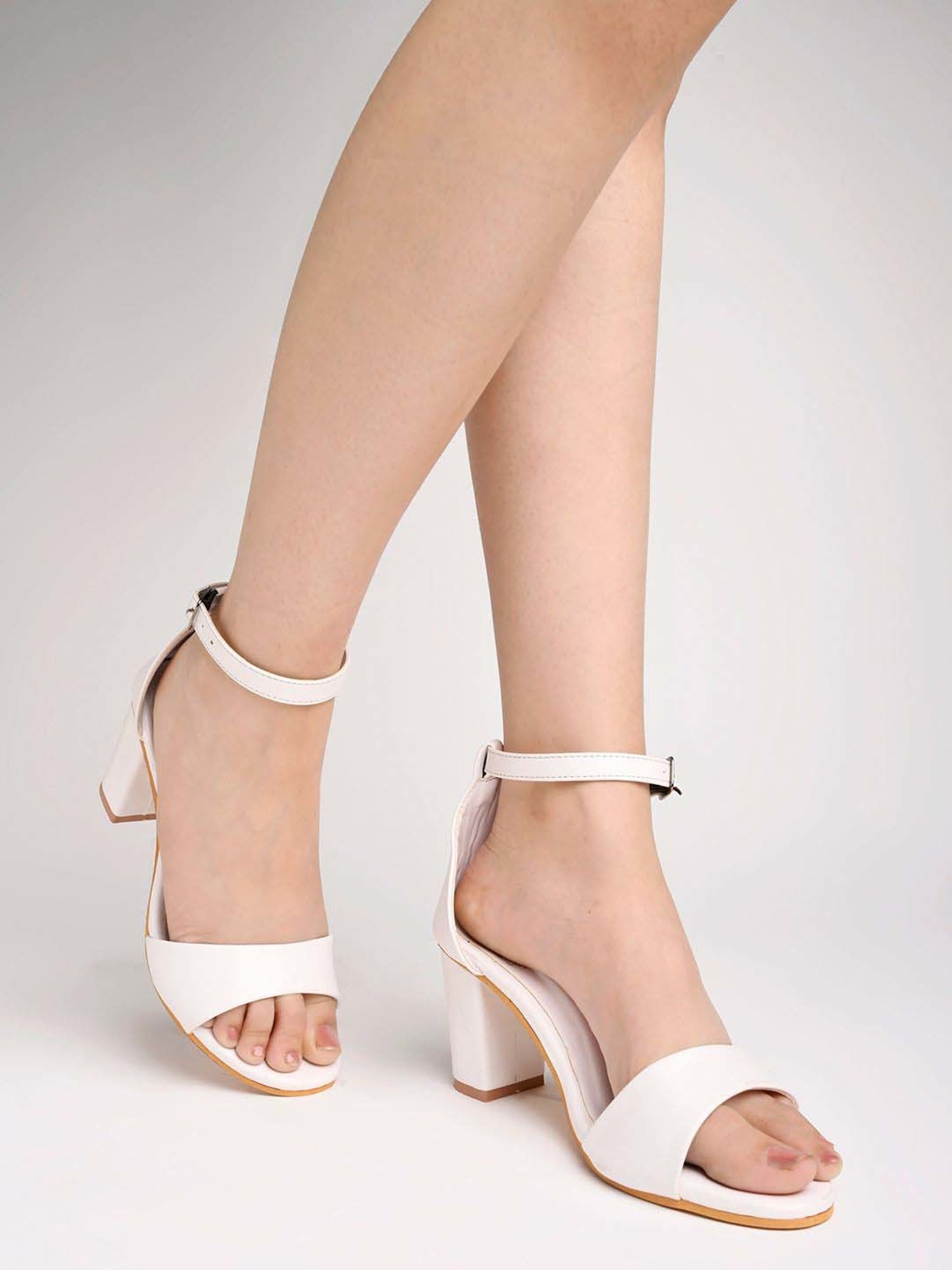 Shoetopia Kids White Ankle Strap Sandals