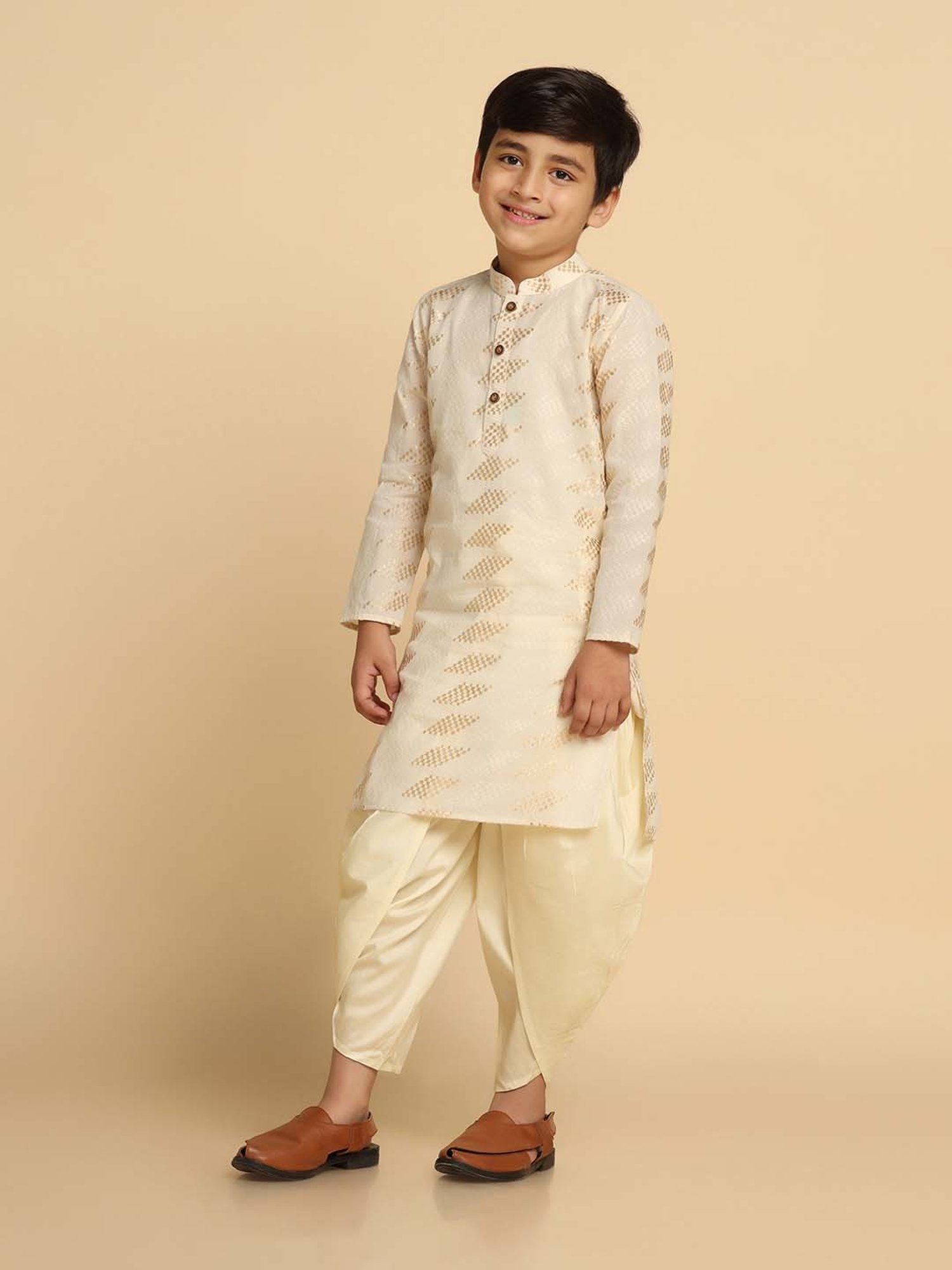 KISAH Kids White Cotton Embroidered Full Sleeves Kurta Set