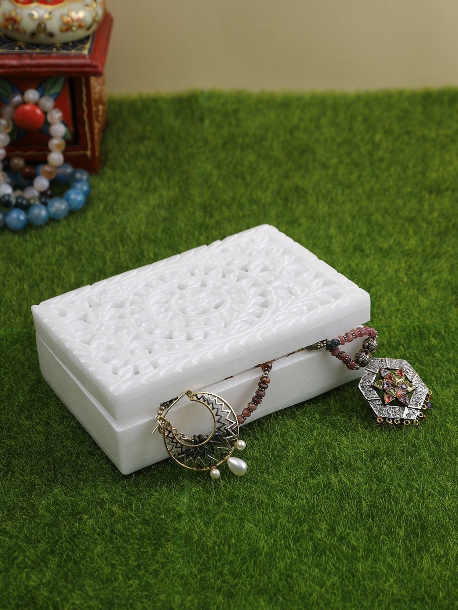 Aapno Rajasthan White Jewellery box