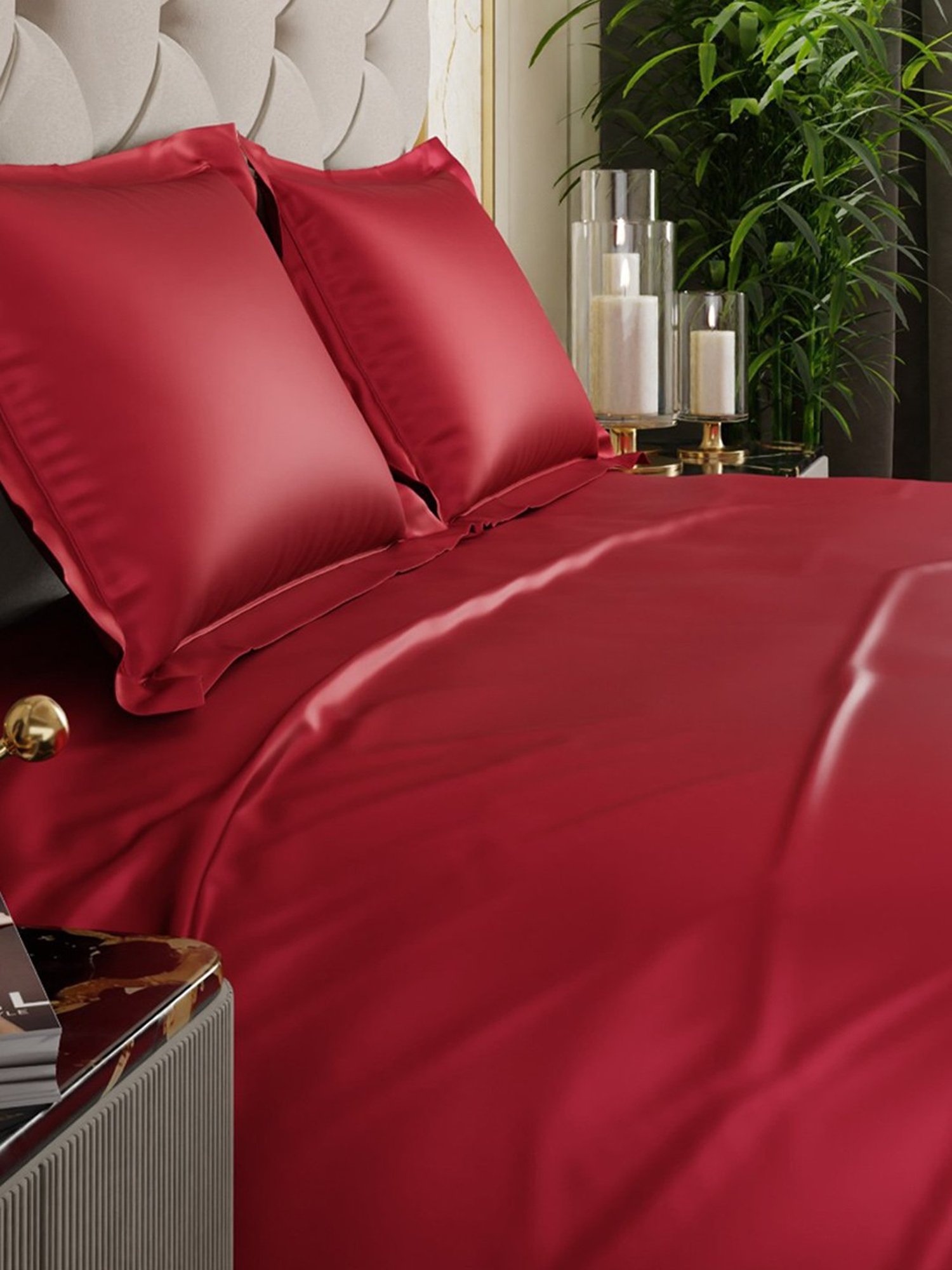 Stoa Paris Date Night Red Polyester 300 TC King Bedsheet with 2 Pillow Covers