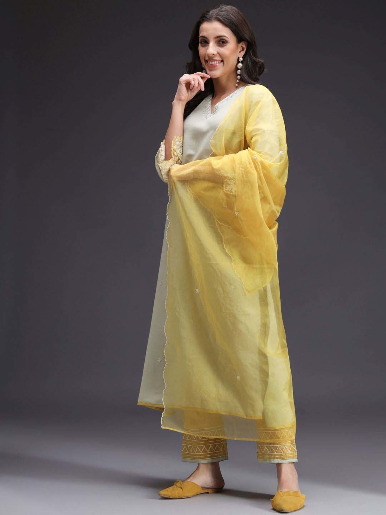 Heeposh Green & Yellow Embroidered Kurta Pant Set With Dupatta
