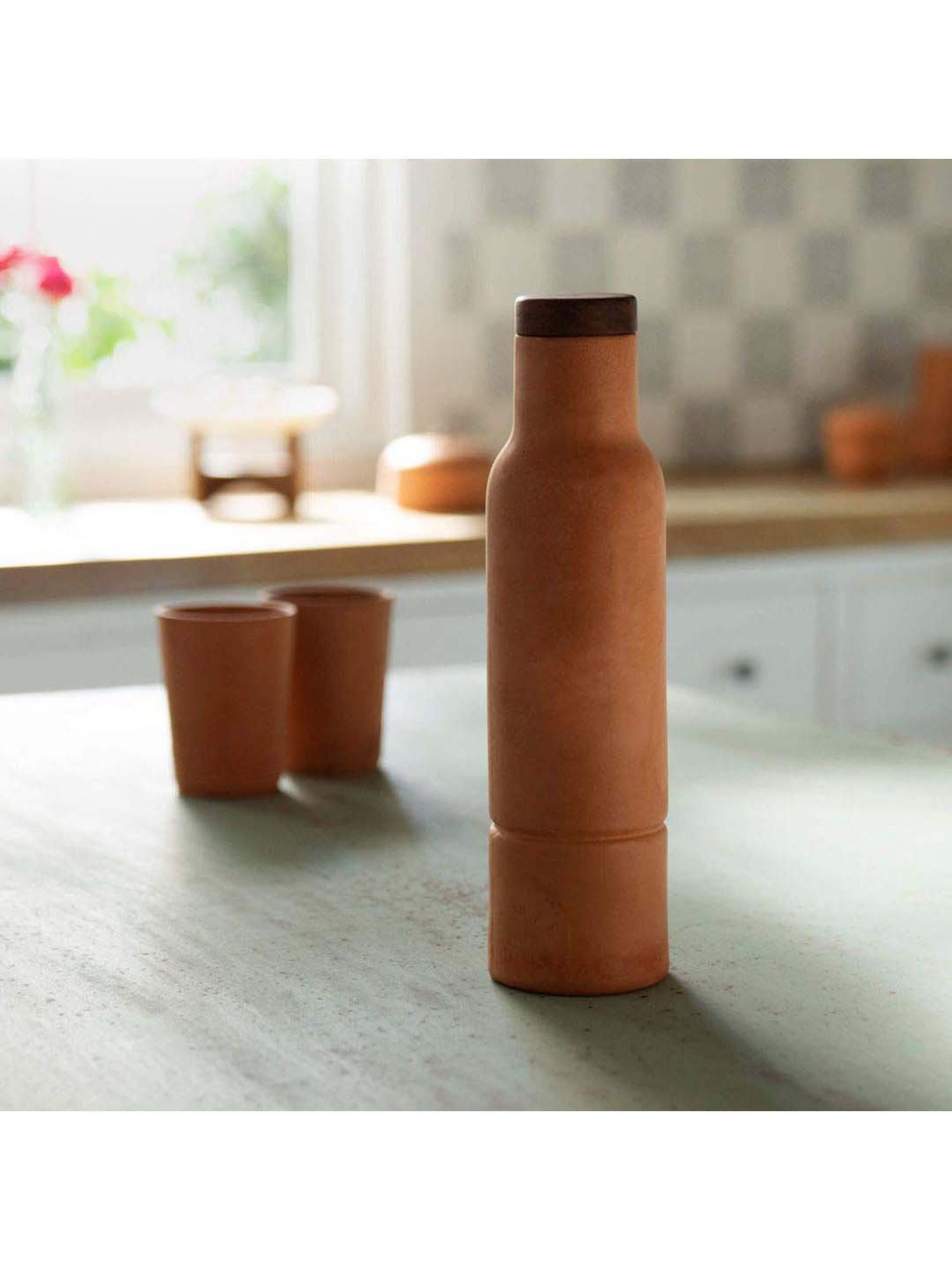 ellementry Brown Terracotta Water Bottle with Lid - Set of 1
