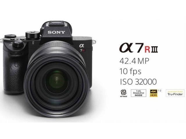 EOS 2000D (Rebel T7) Digital SLR Camera with 18-55mm Lens Kit (Black) - Basic Accessories Bundle