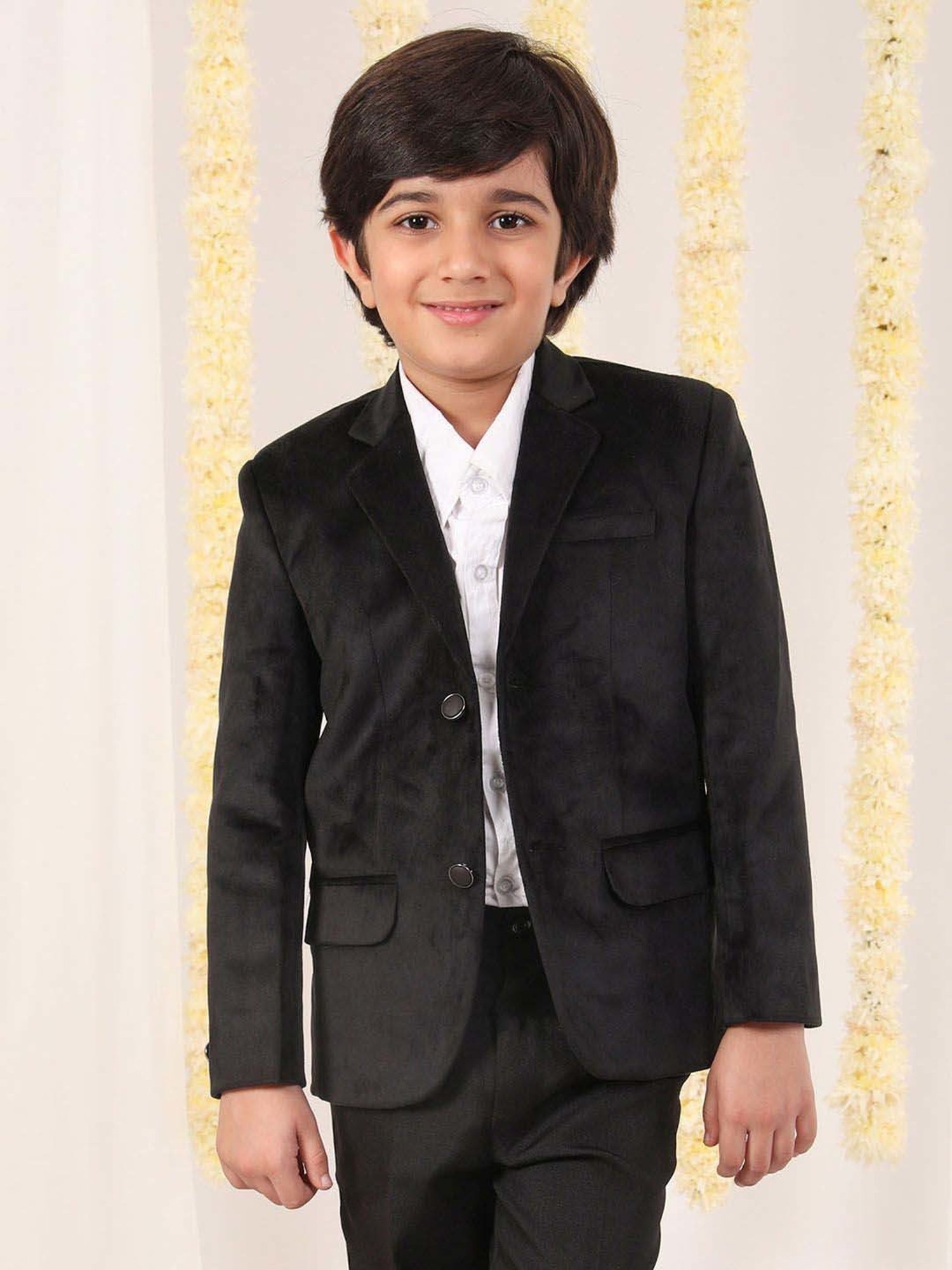 VASTRAMAY Boys Black Solid Full Sleeves Blazer & Waistcoats